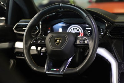 2019 Lamborghini Urus Base