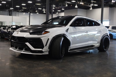 2019 Lamborghini Urus Base