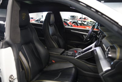 2019 Lamborghini Urus Base