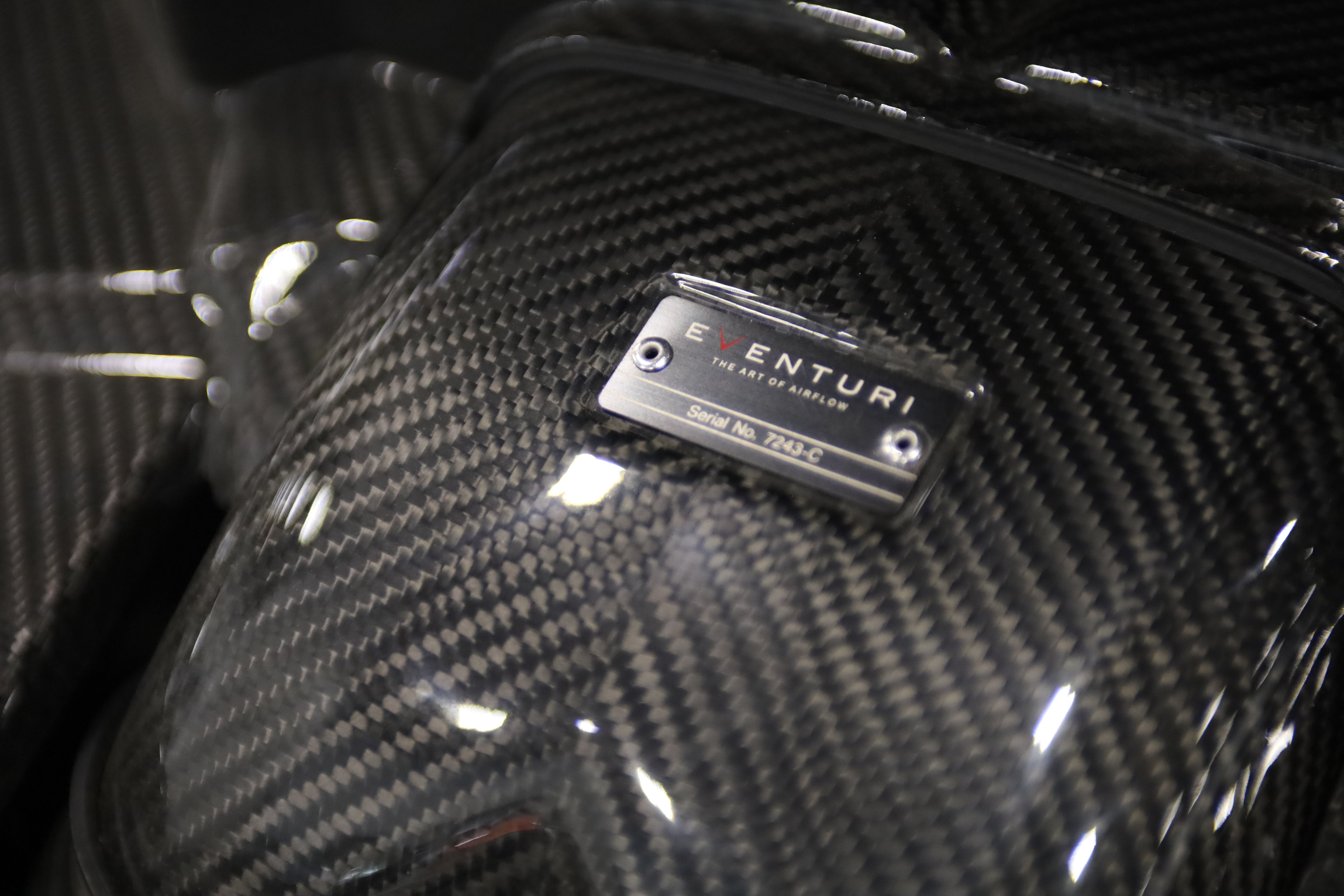 2019 Lamborghini Urus Base