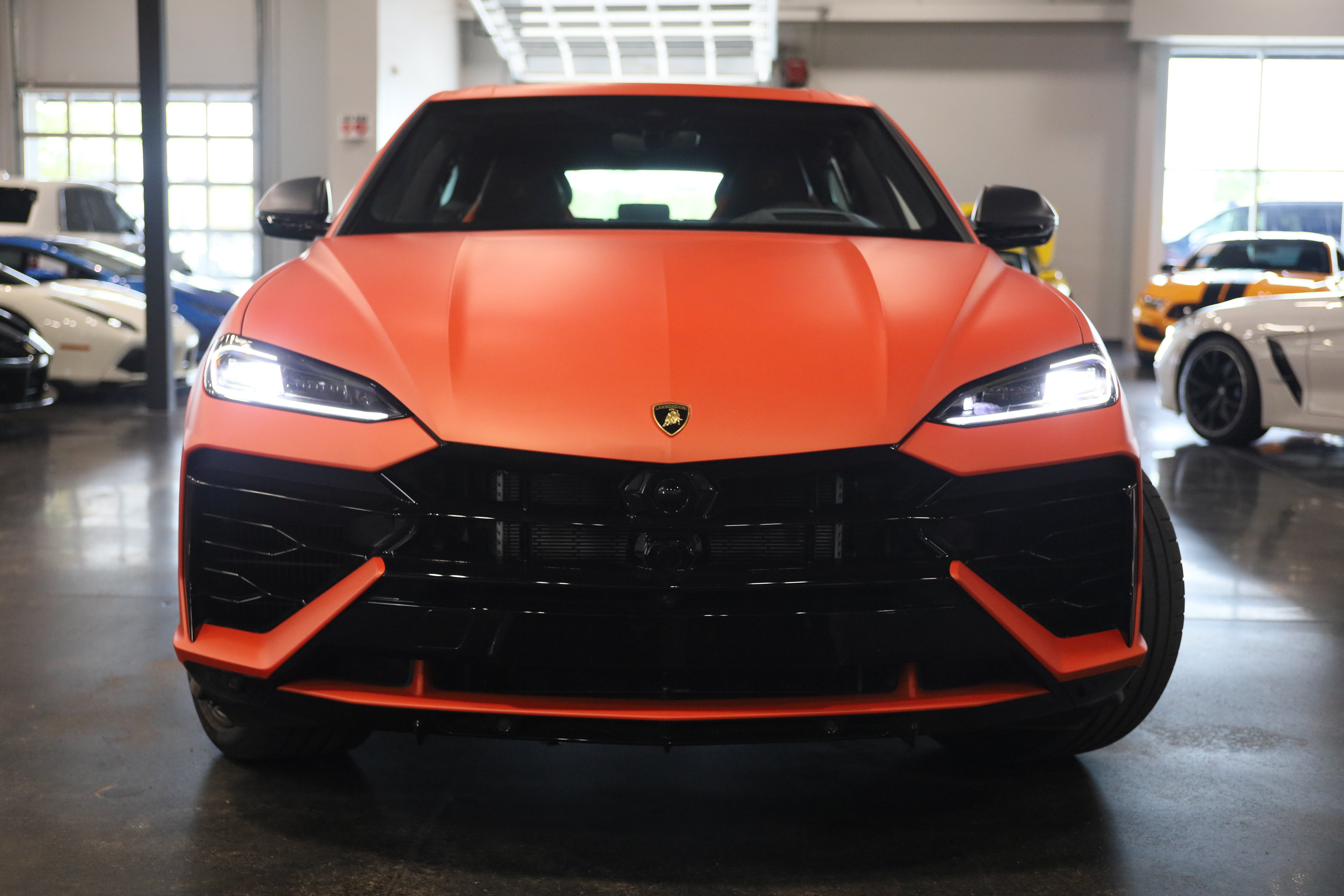 2025 Lamborghini Urus SE