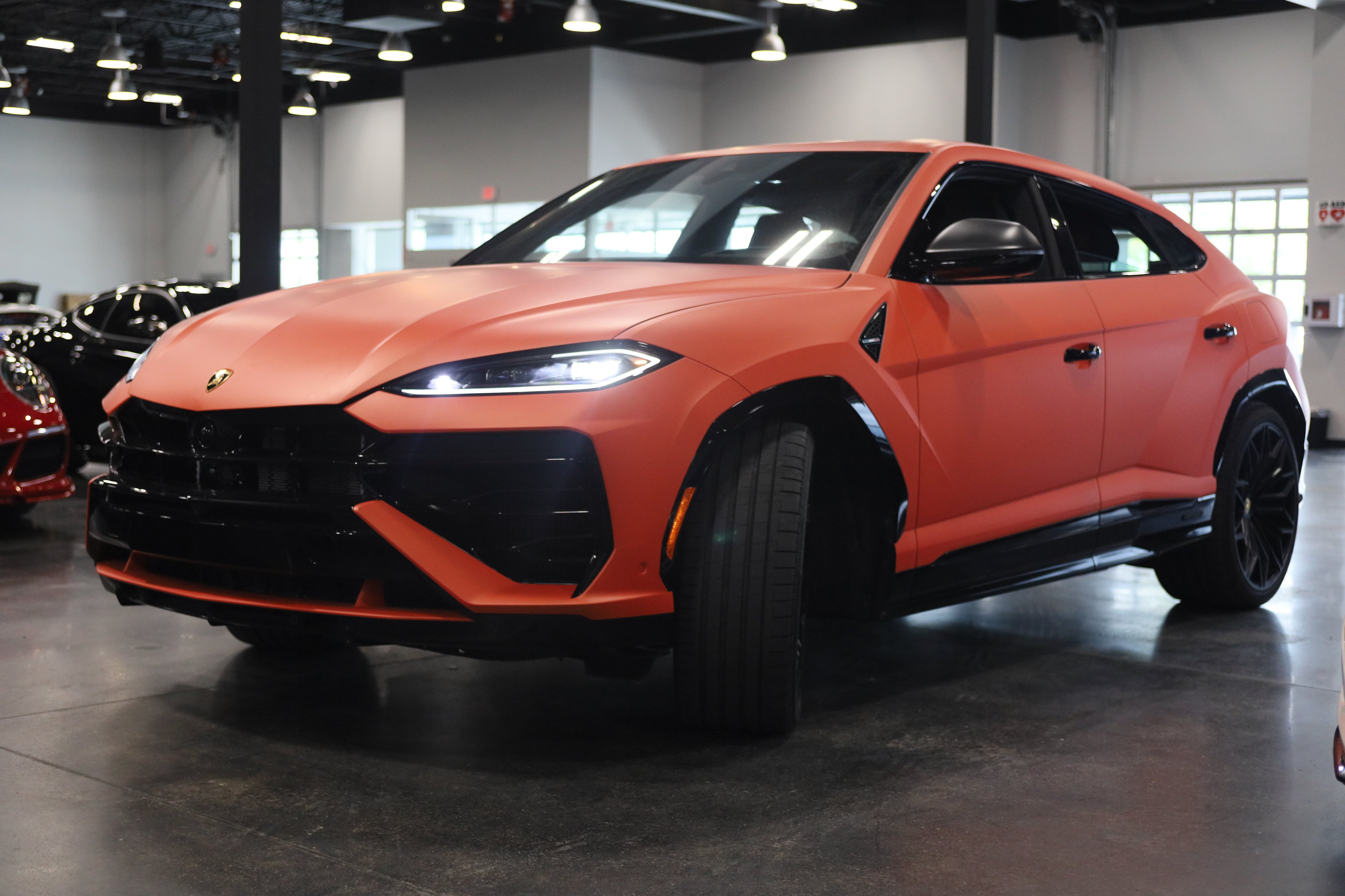 2025 Lamborghini Urus SE