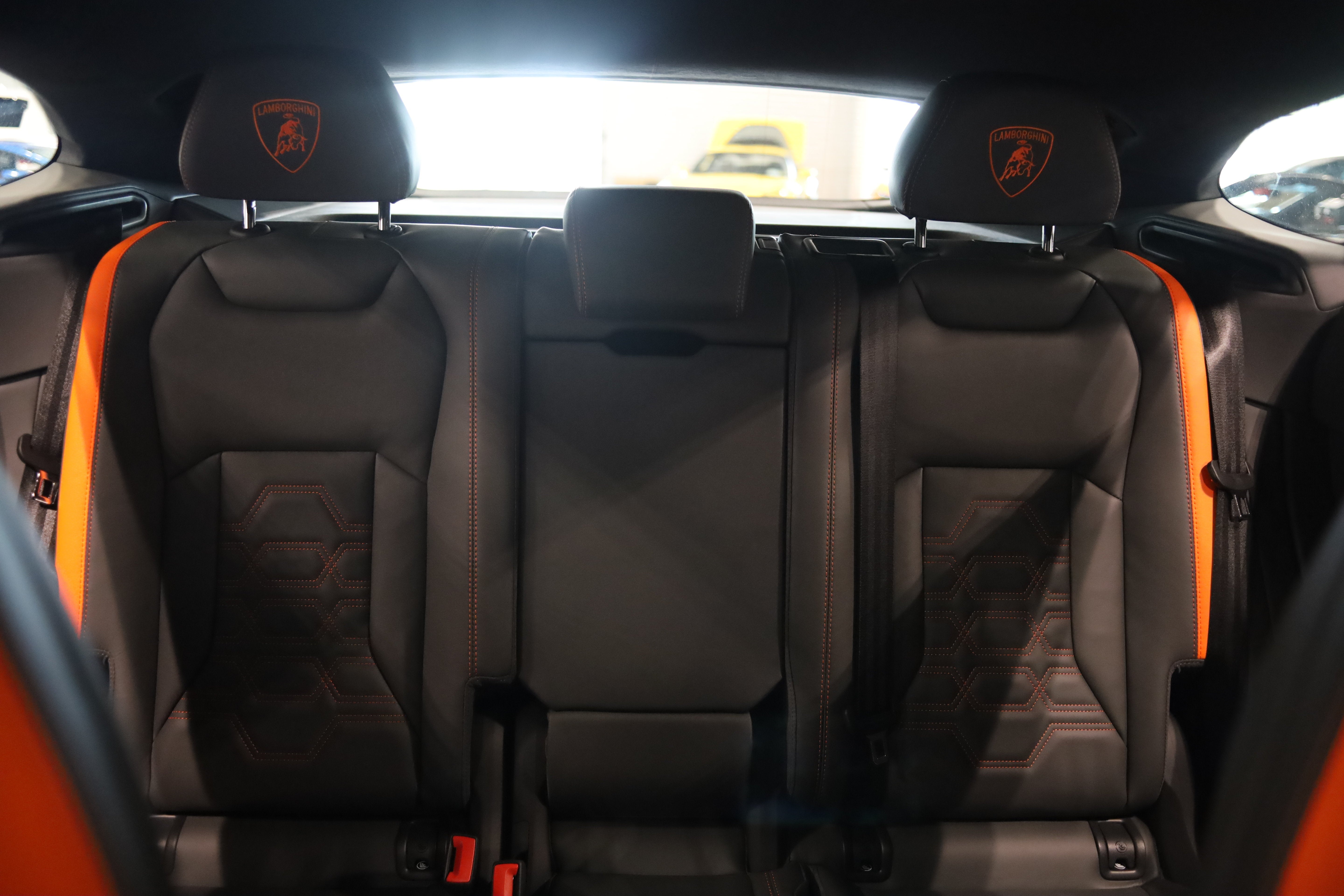 2025 Lamborghini Urus SE