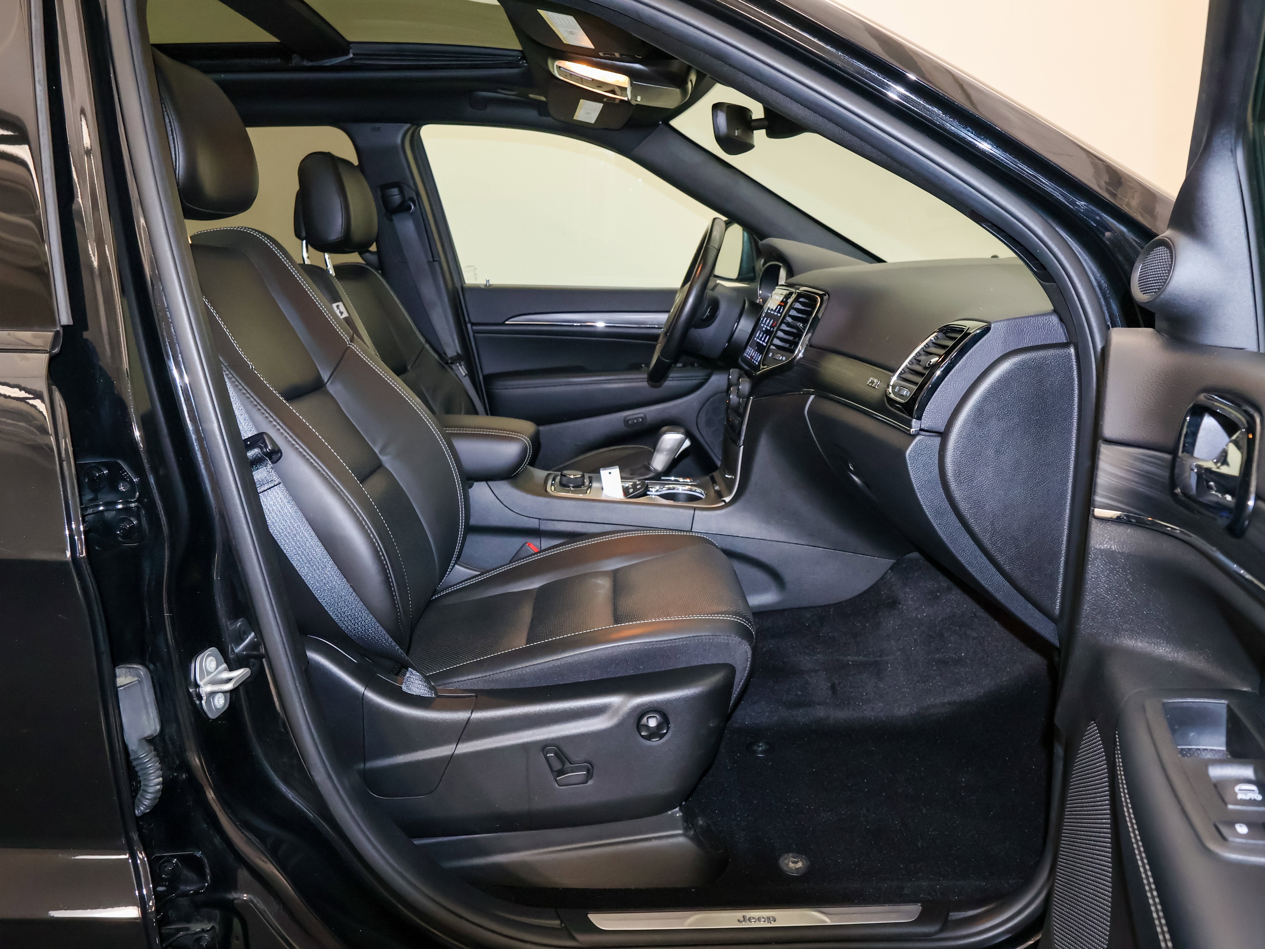 2021 Jeep Grand Cherokee 80th Anniversary