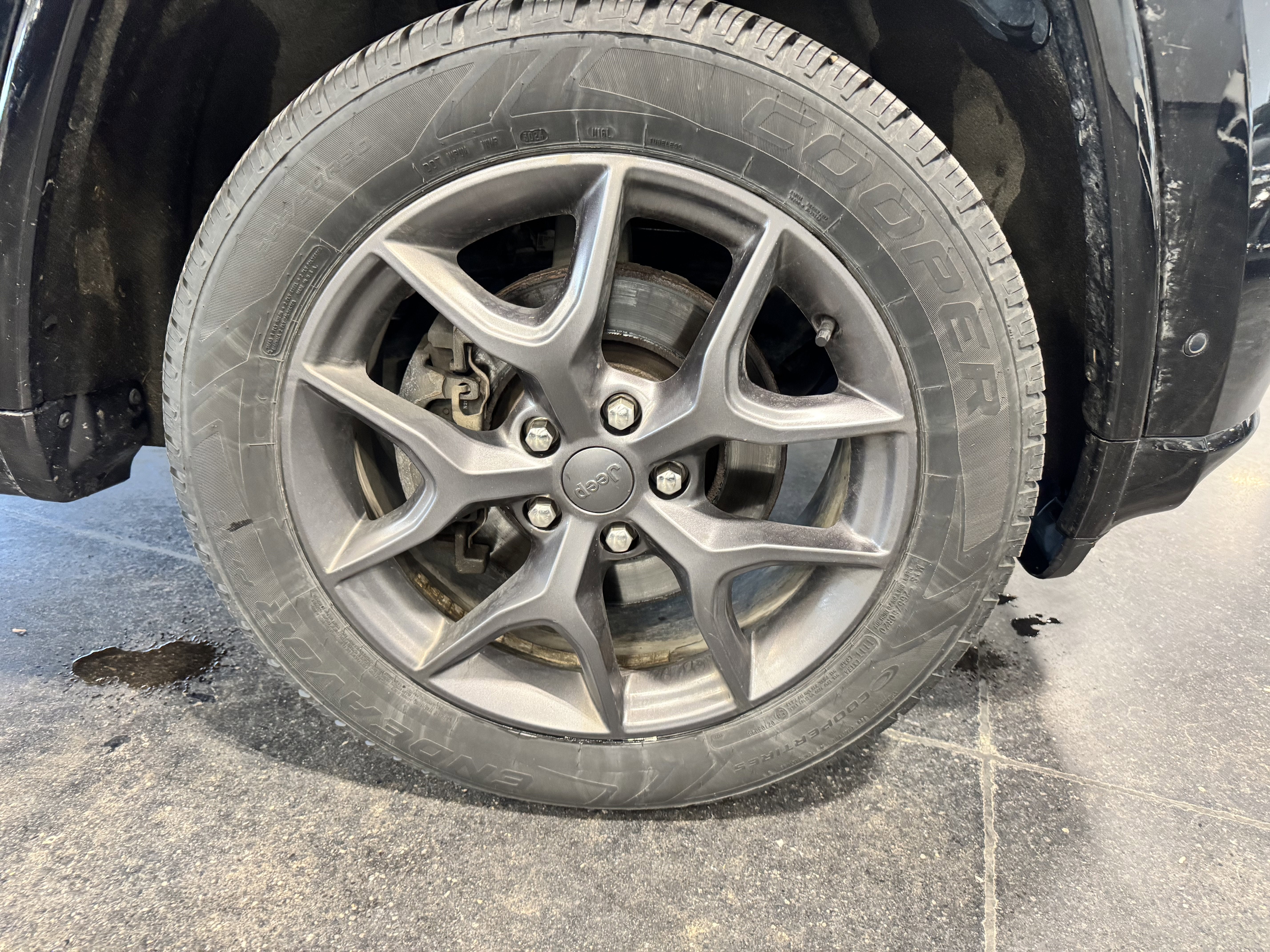 2021 Jeep Grand Cherokee 80th Anniversary