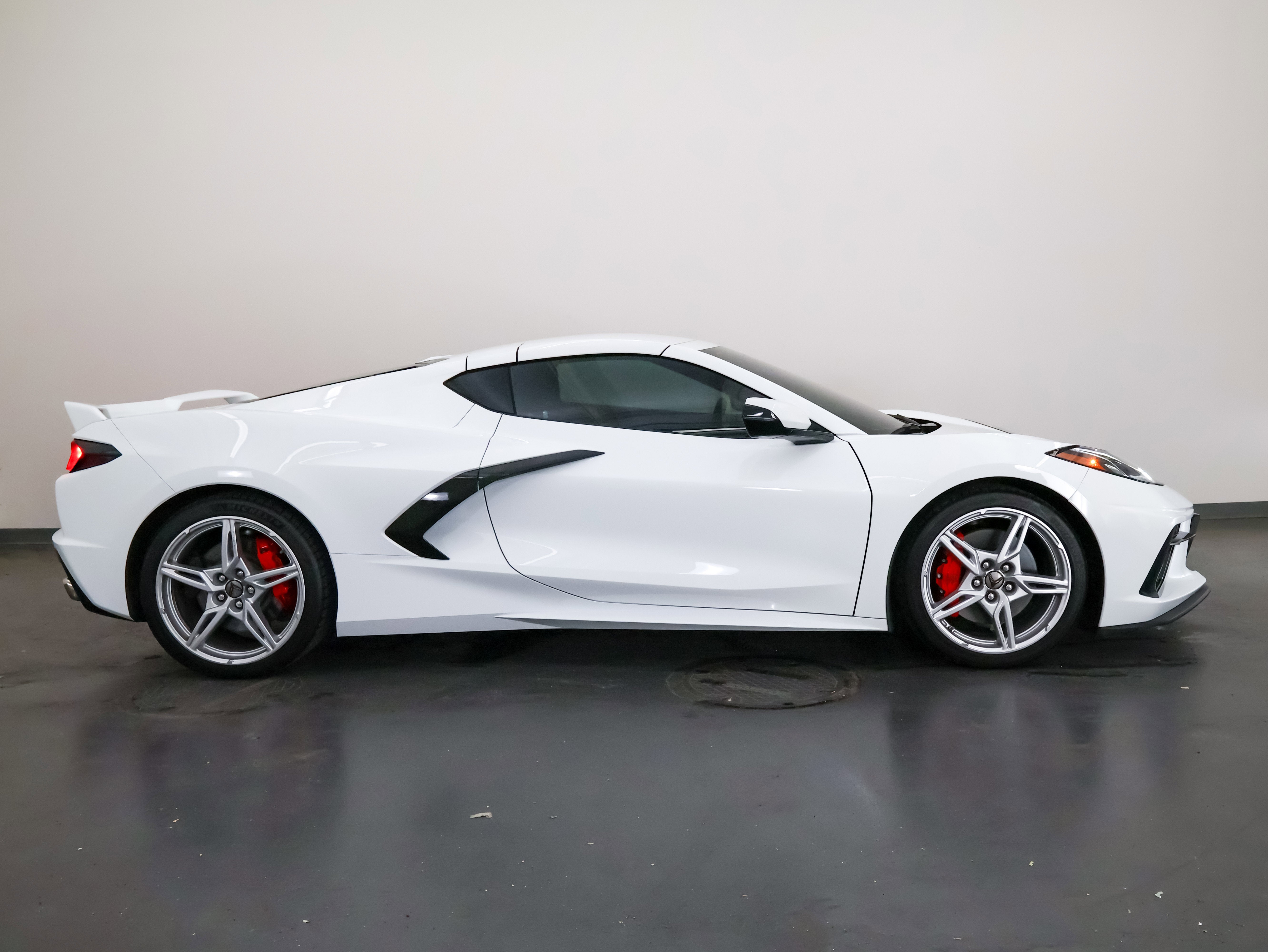 2023 Chevrolet Corvette 2LT
