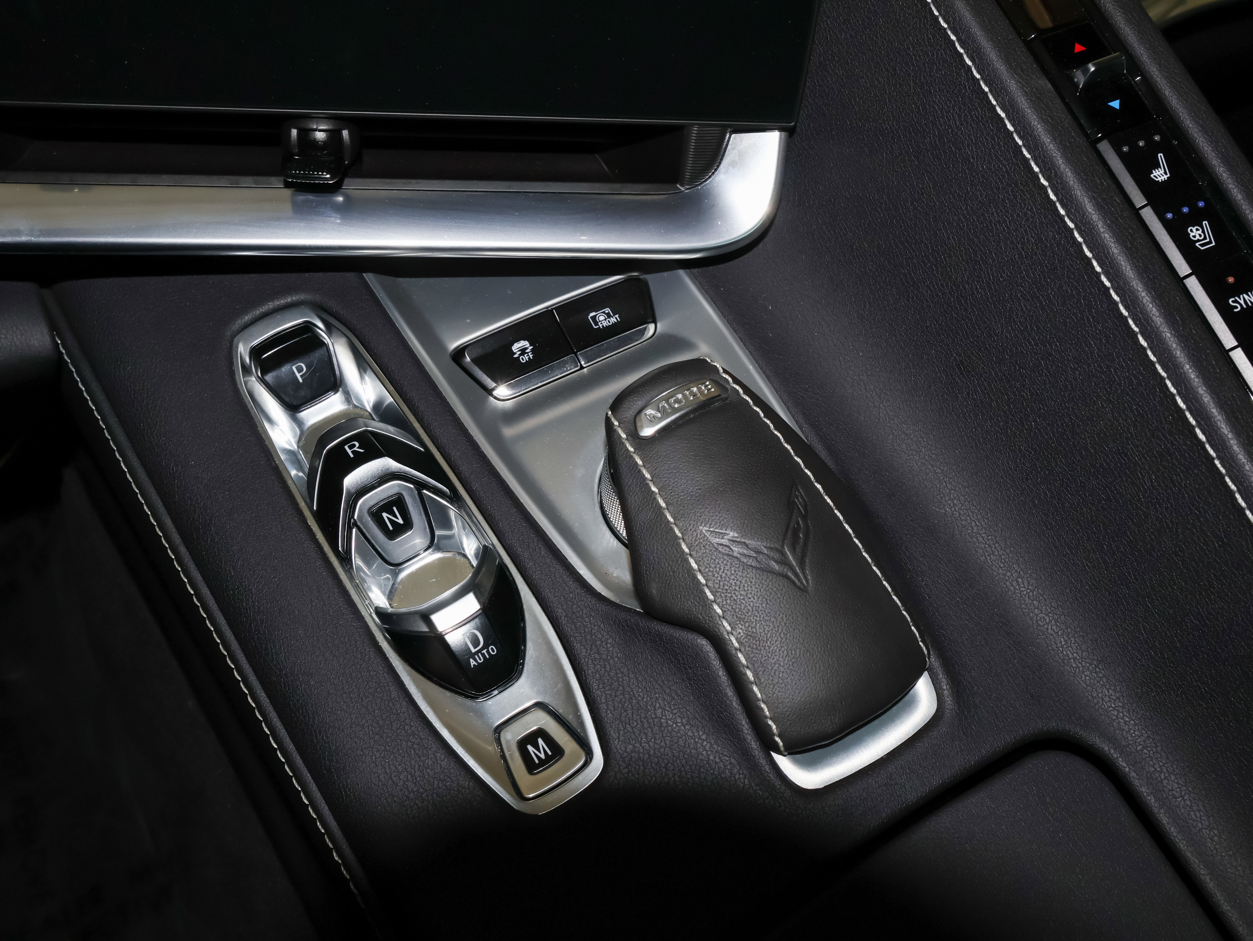 2023 Chevrolet Corvette 2LT