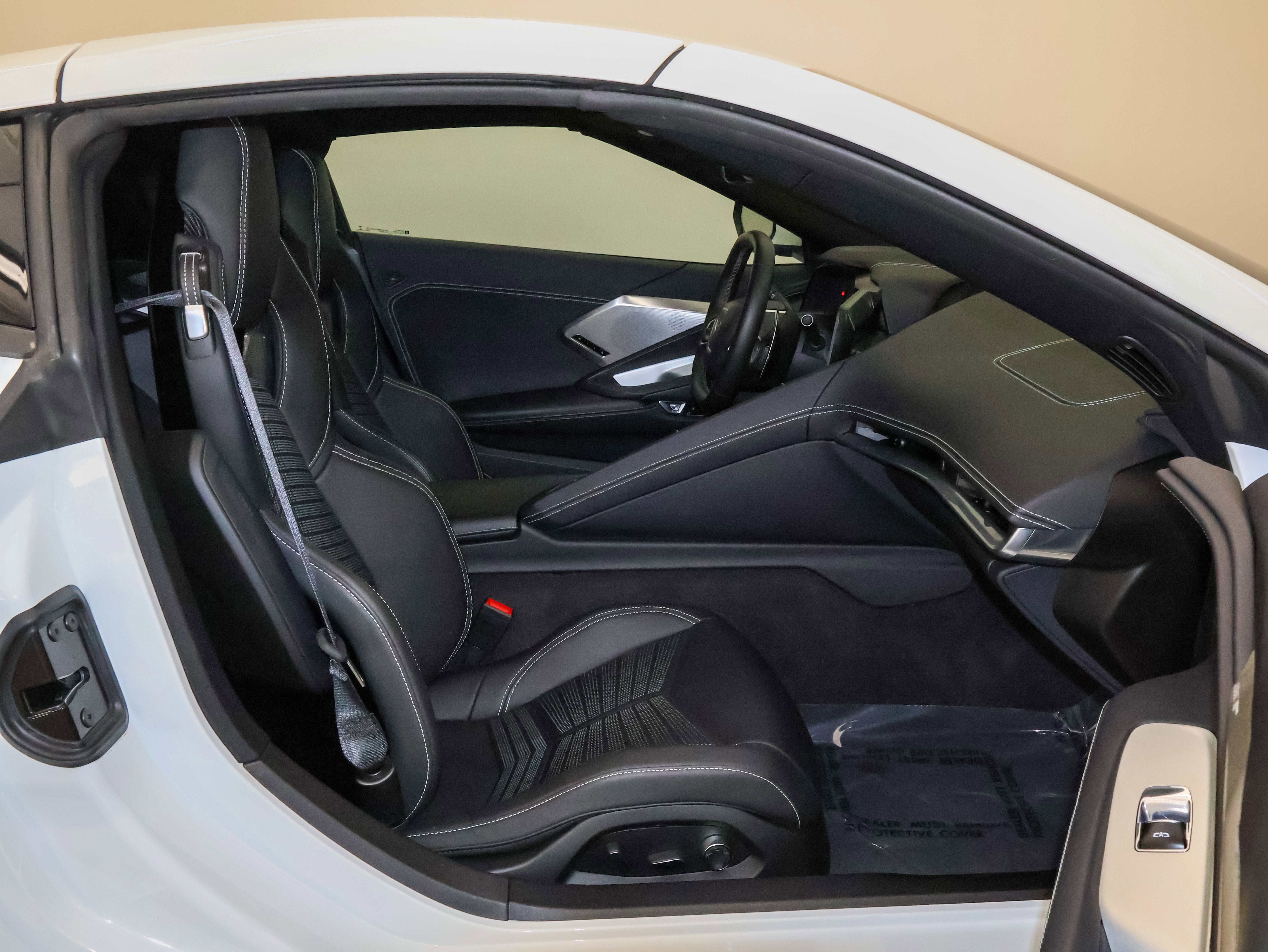 2023 Chevrolet Corvette 2LT
