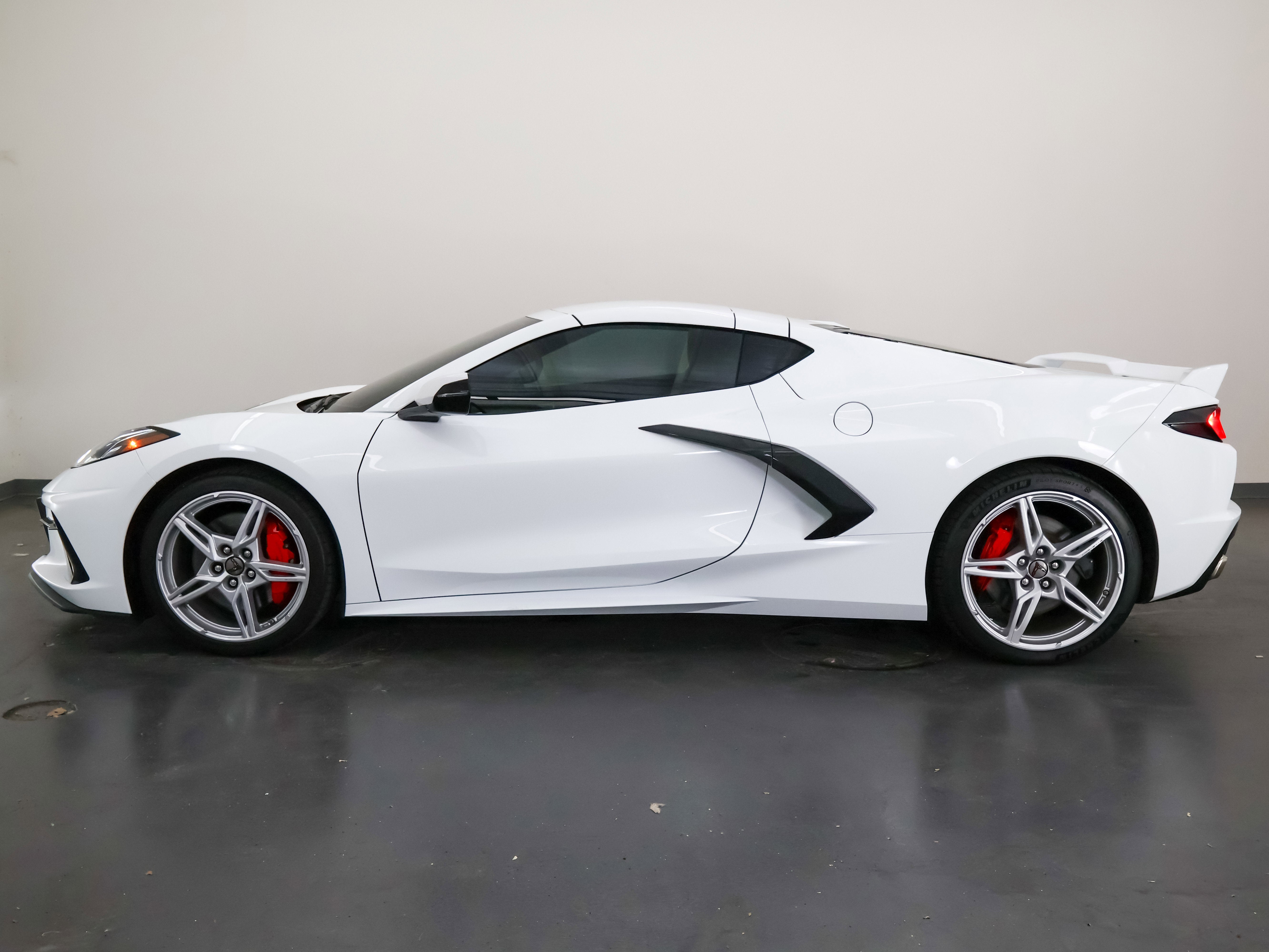 2023 Chevrolet Corvette 2LT
