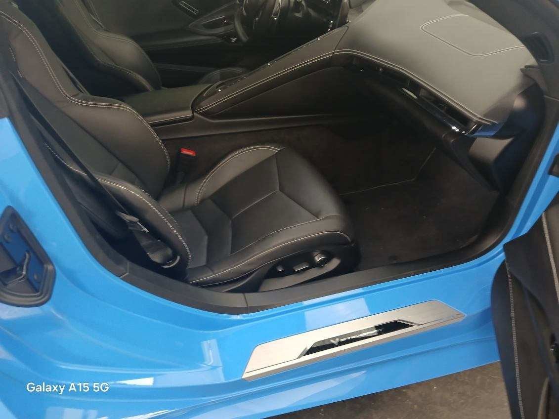 2024 Chevrolet Corvette 2LT