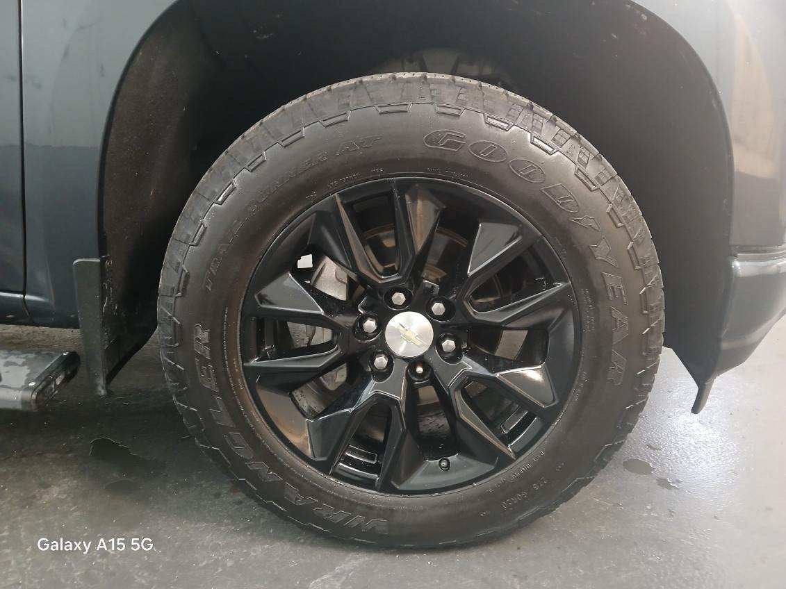 2020 Chevrolet Silverado 1500 Custom