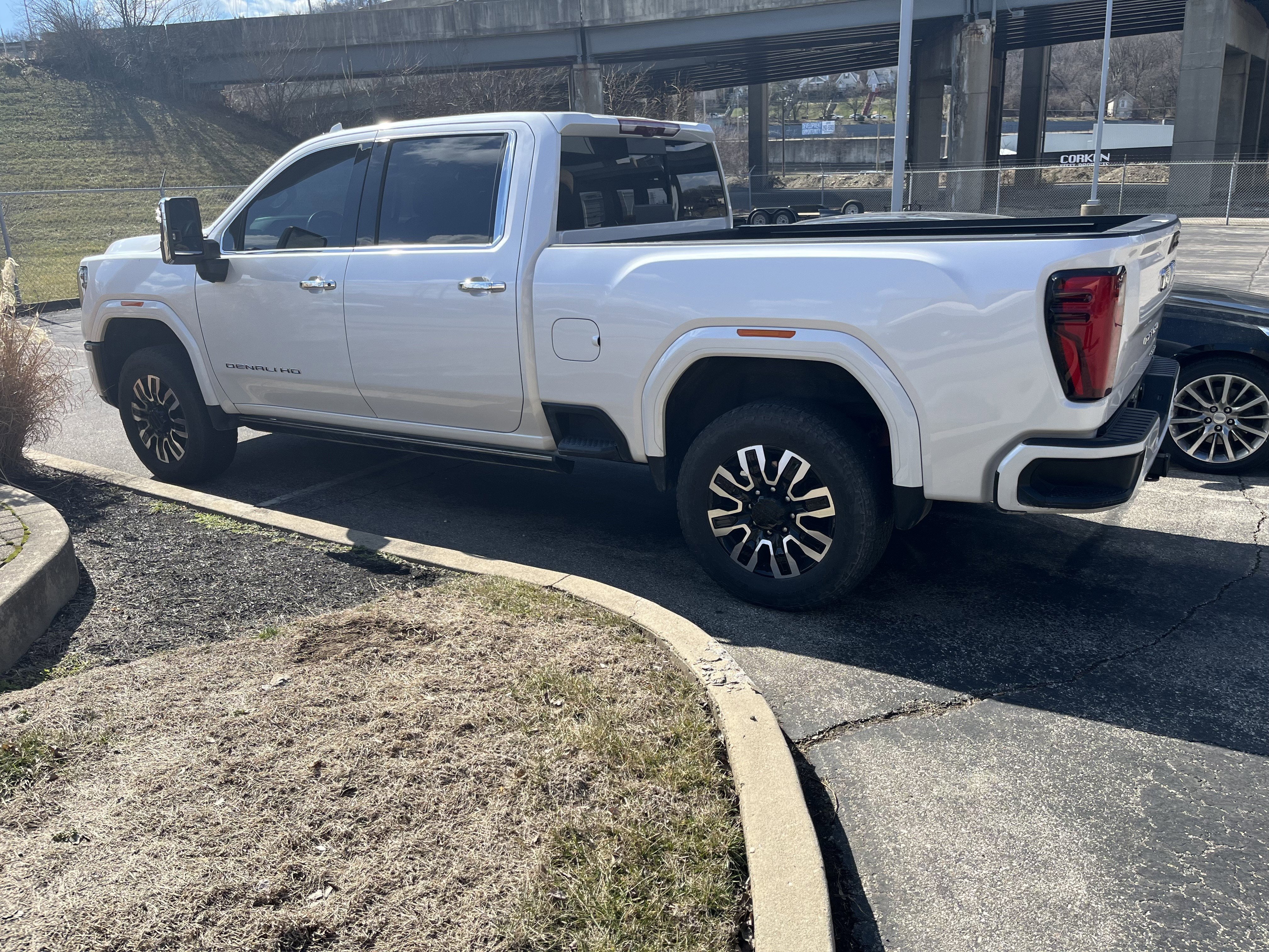 2024 GMC Sierra 2500HD Denali Ultimate