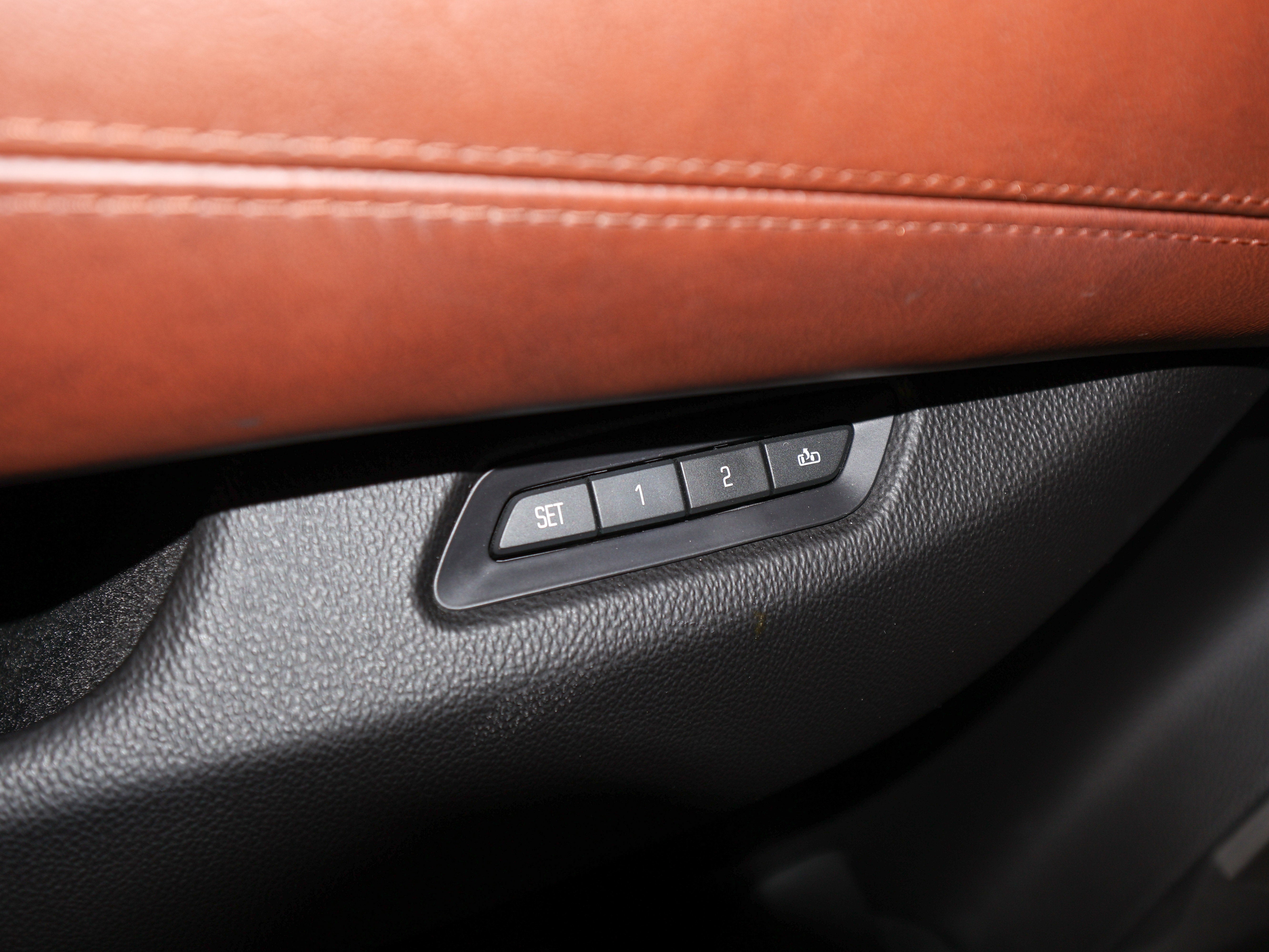 2016 Cadillac Escalade Premium Collection