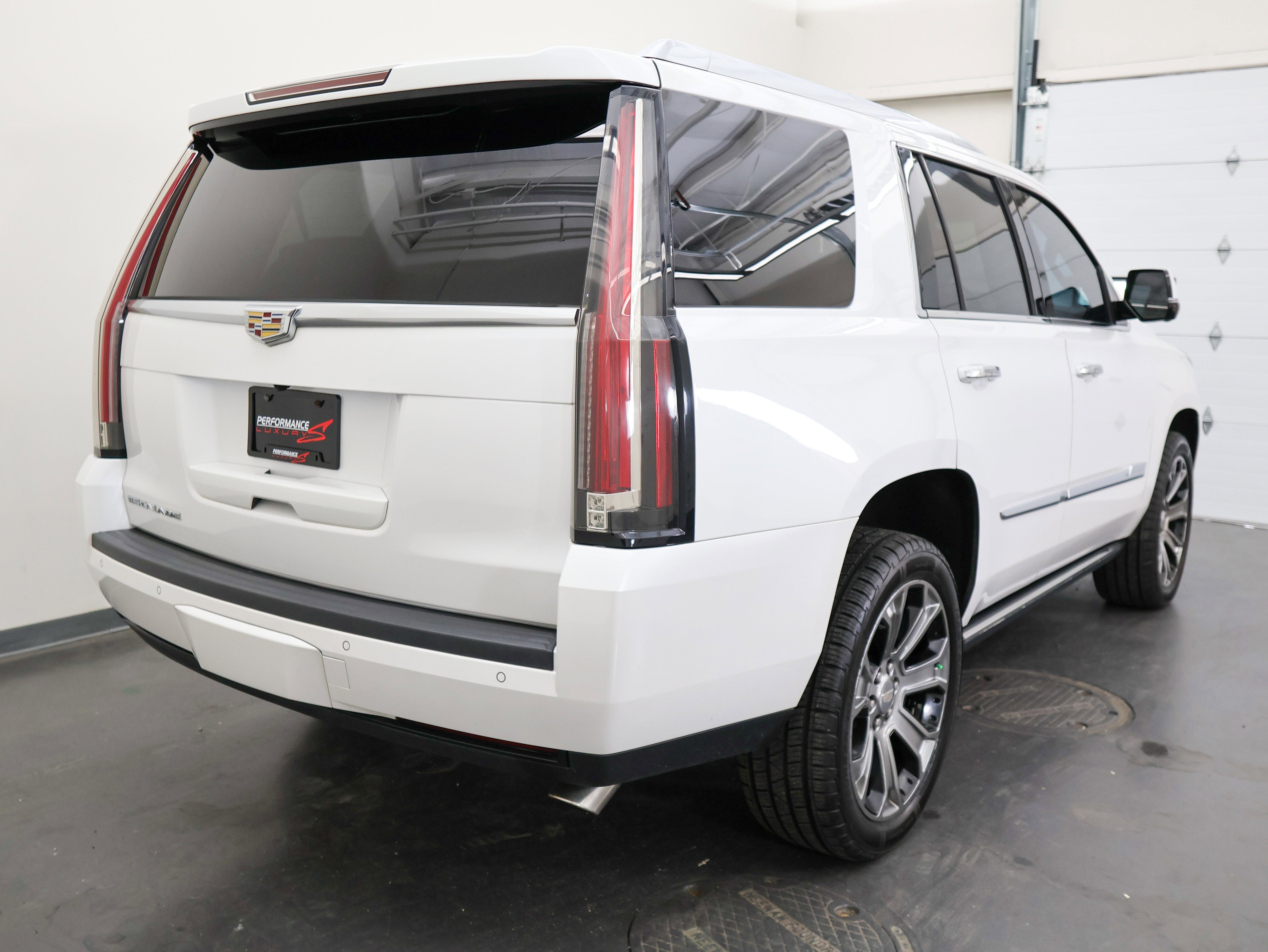 2016 Cadillac Escalade Premium Collection