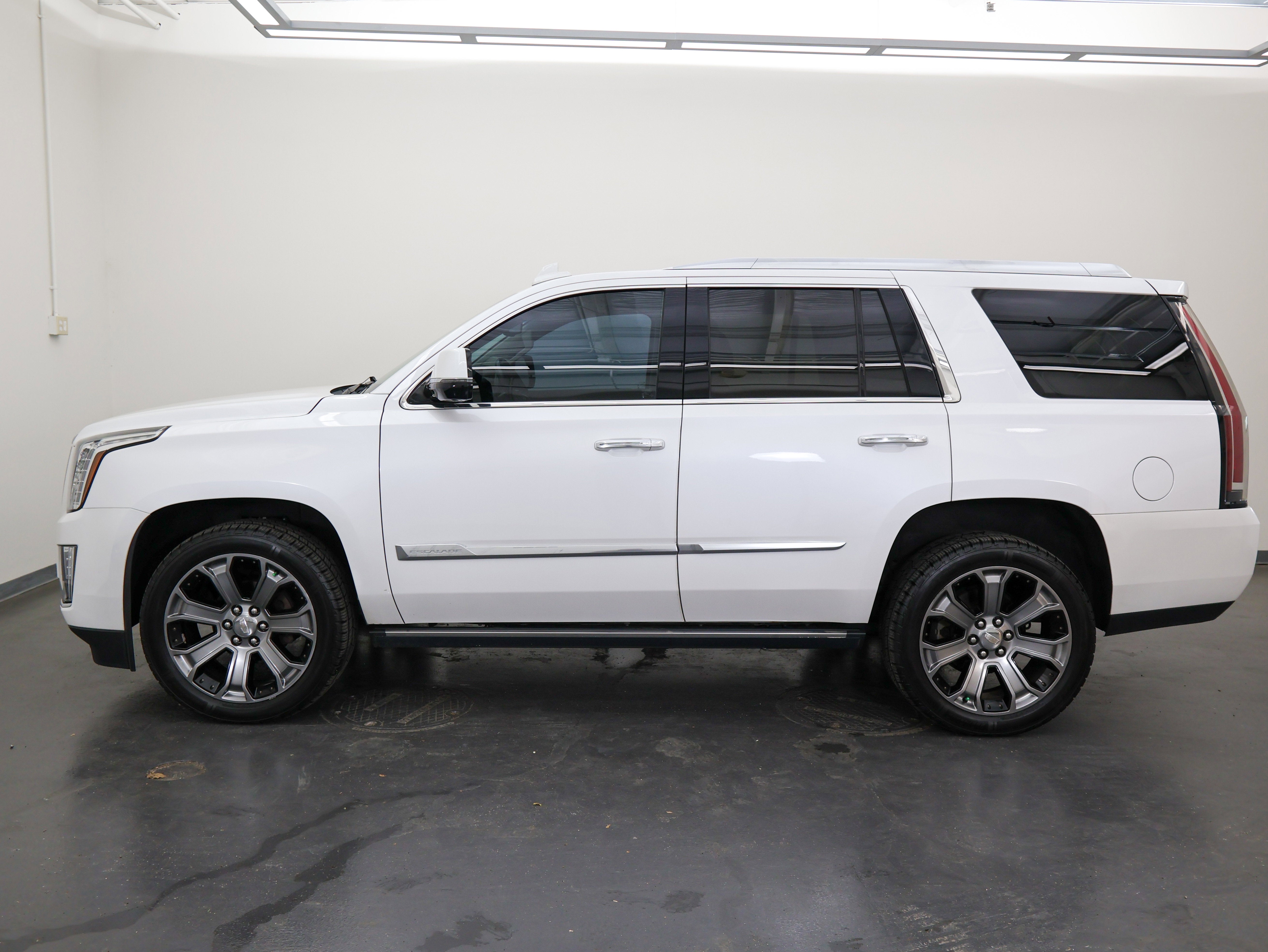 2016 Cadillac Escalade Premium Collection