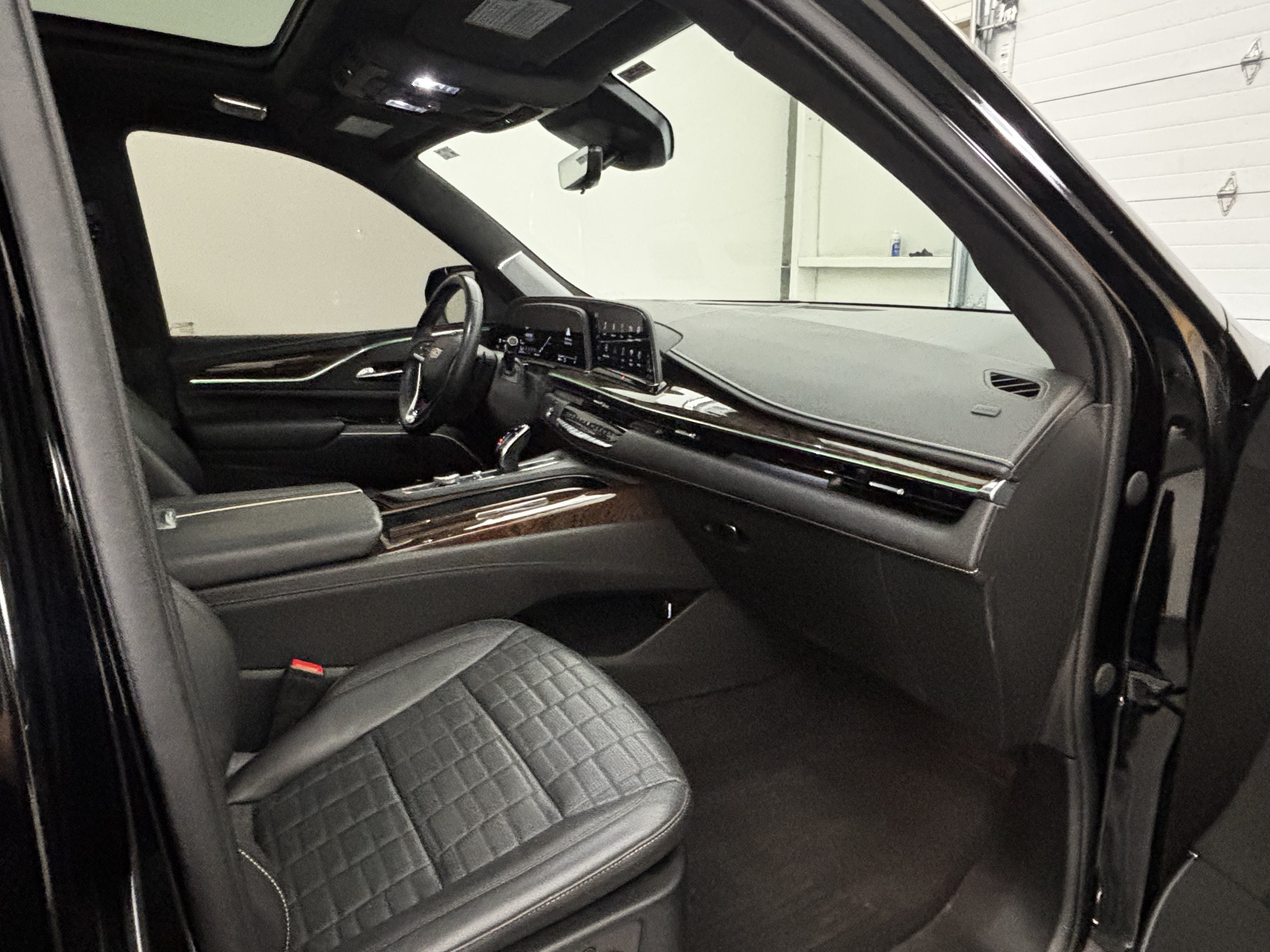 2022 Cadillac Escalade Sport Platinum