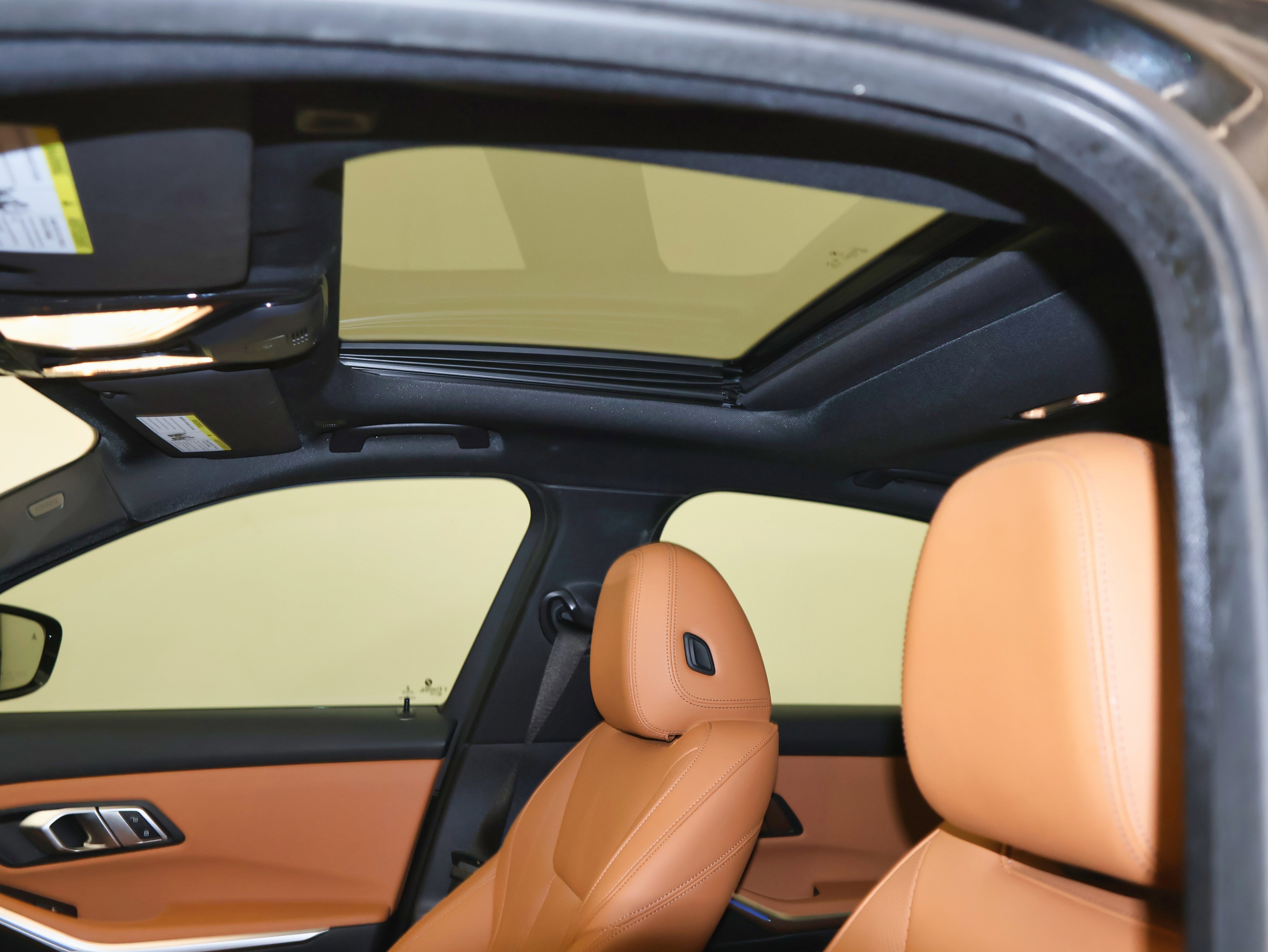 2022 BMW 3 Series 330e xDrive