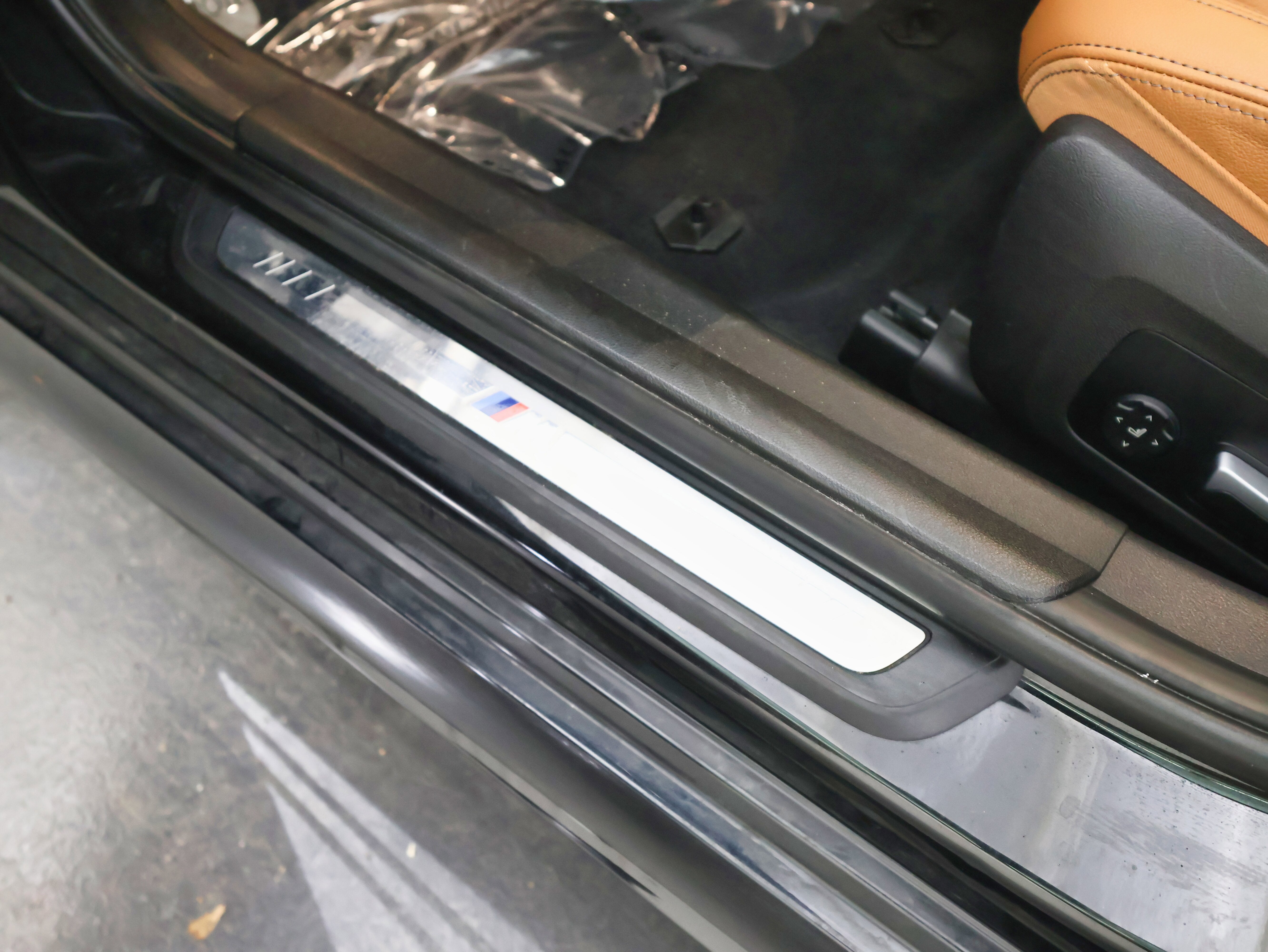 2022 BMW 3 Series 330e xDrive