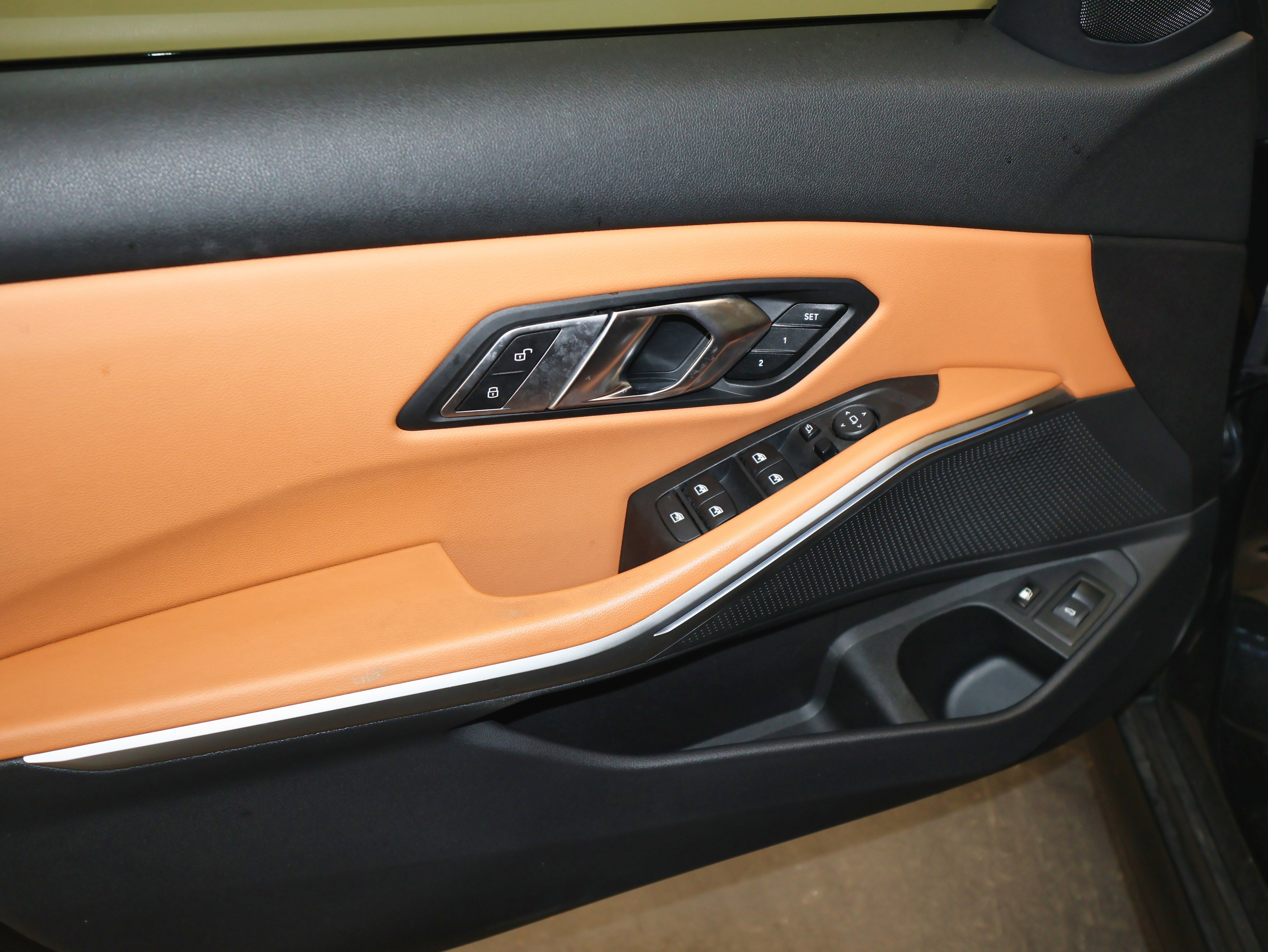 2022 BMW 3 Series 330e xDrive