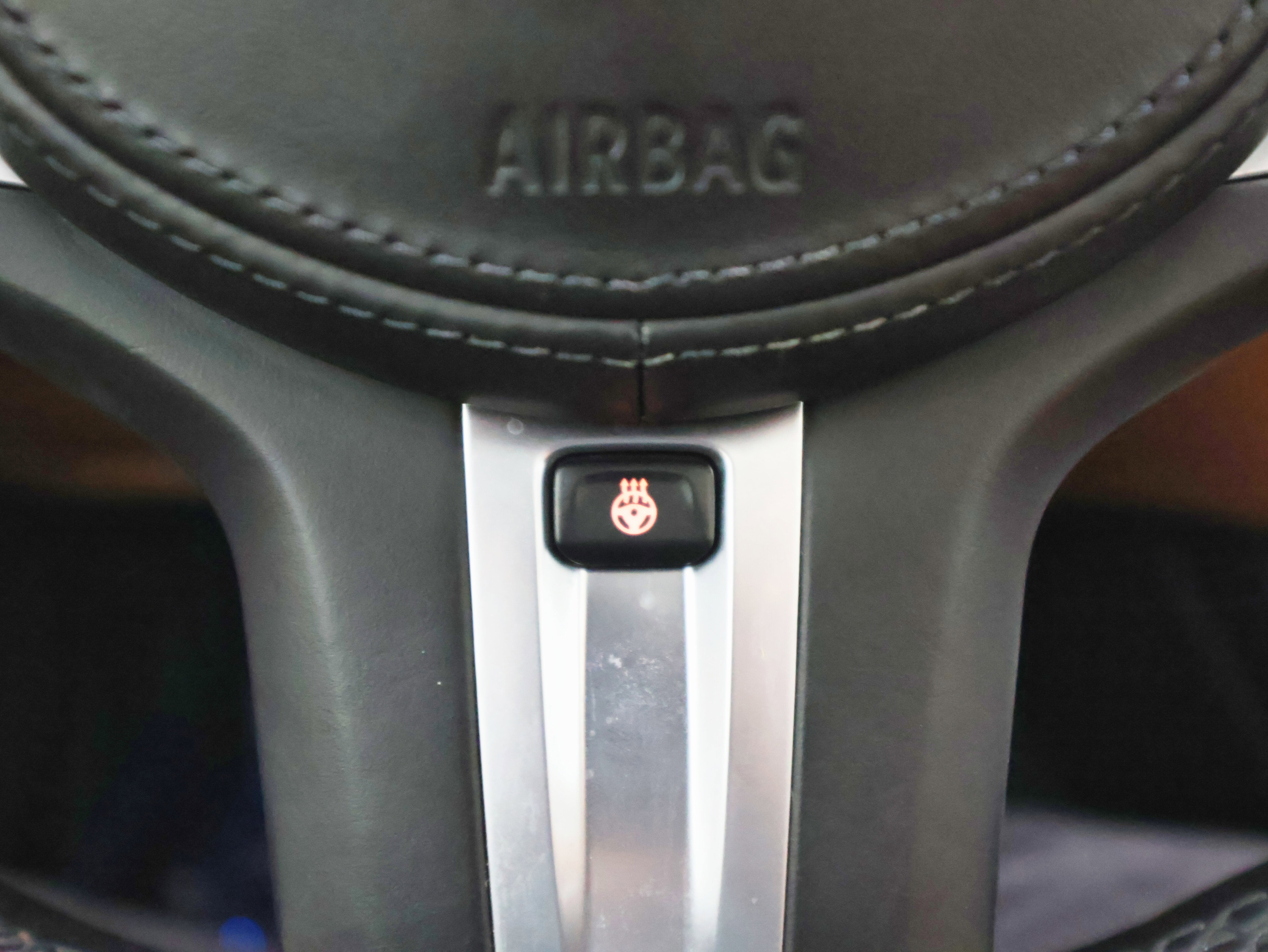 2022 BMW 3 Series 330e xDrive