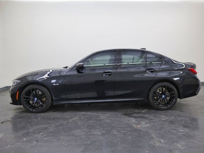 2022 BMW 3 Series 330e xDrive