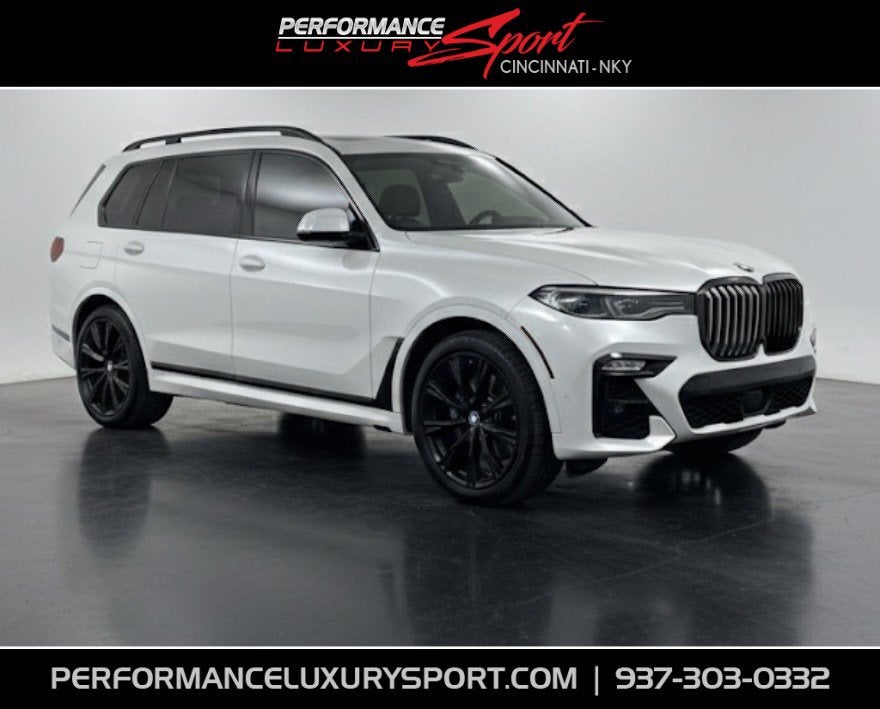 2021 BMW X7 M50i