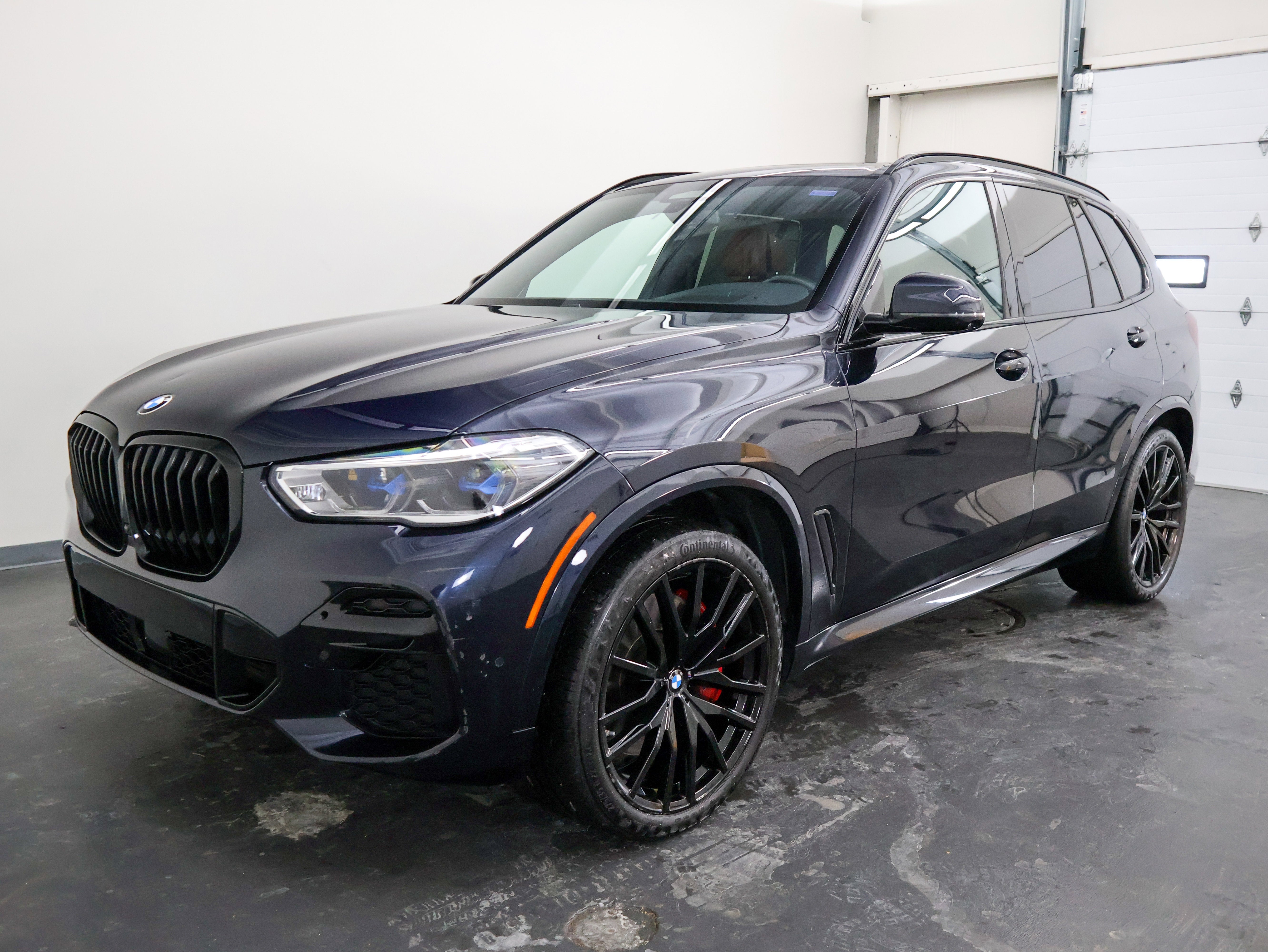 2023 BMW X5 M50i