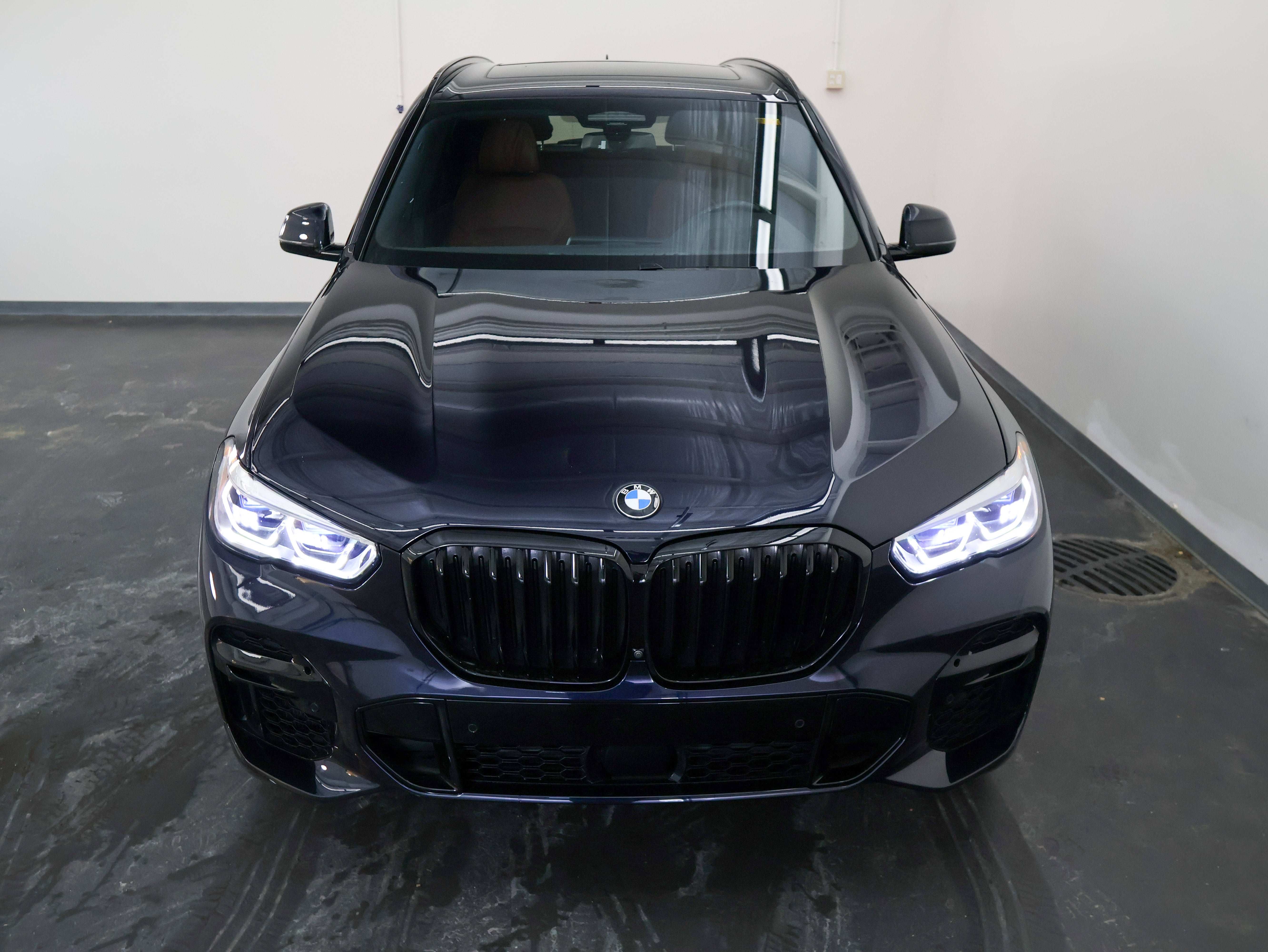 2023 BMW X5 M50i