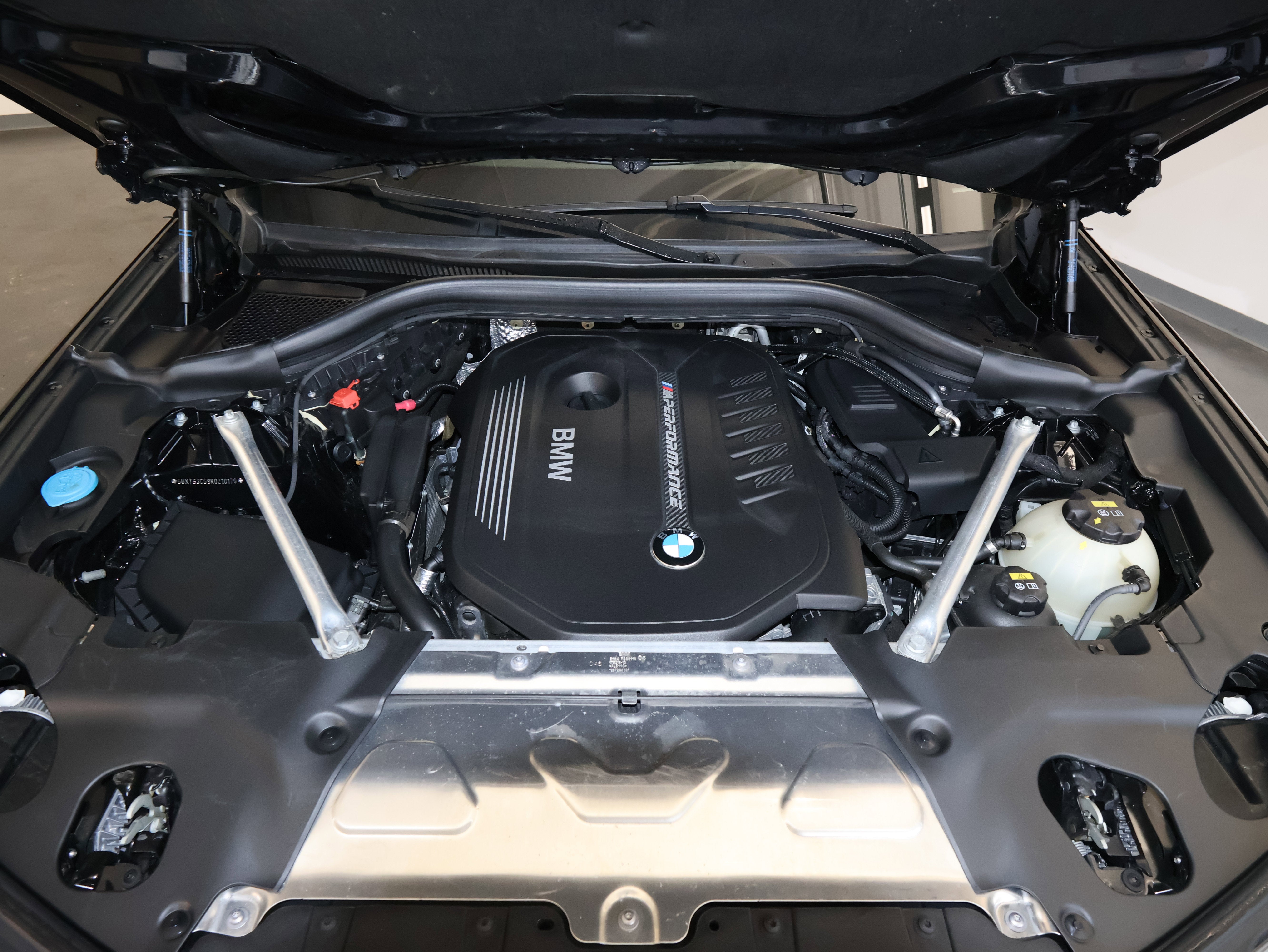 2019 BMW X3 M40i