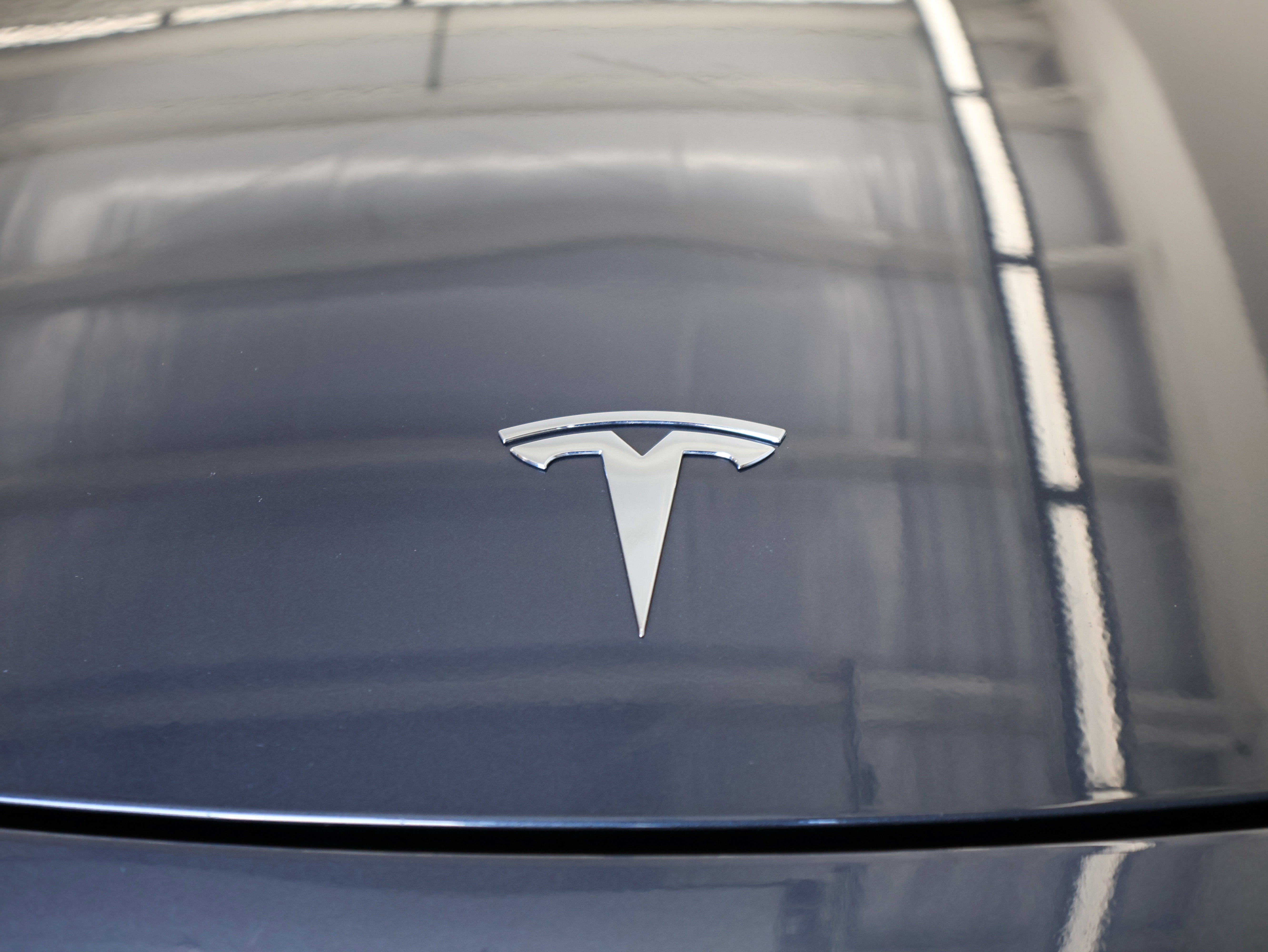 2020 Tesla Model 3 Long Range