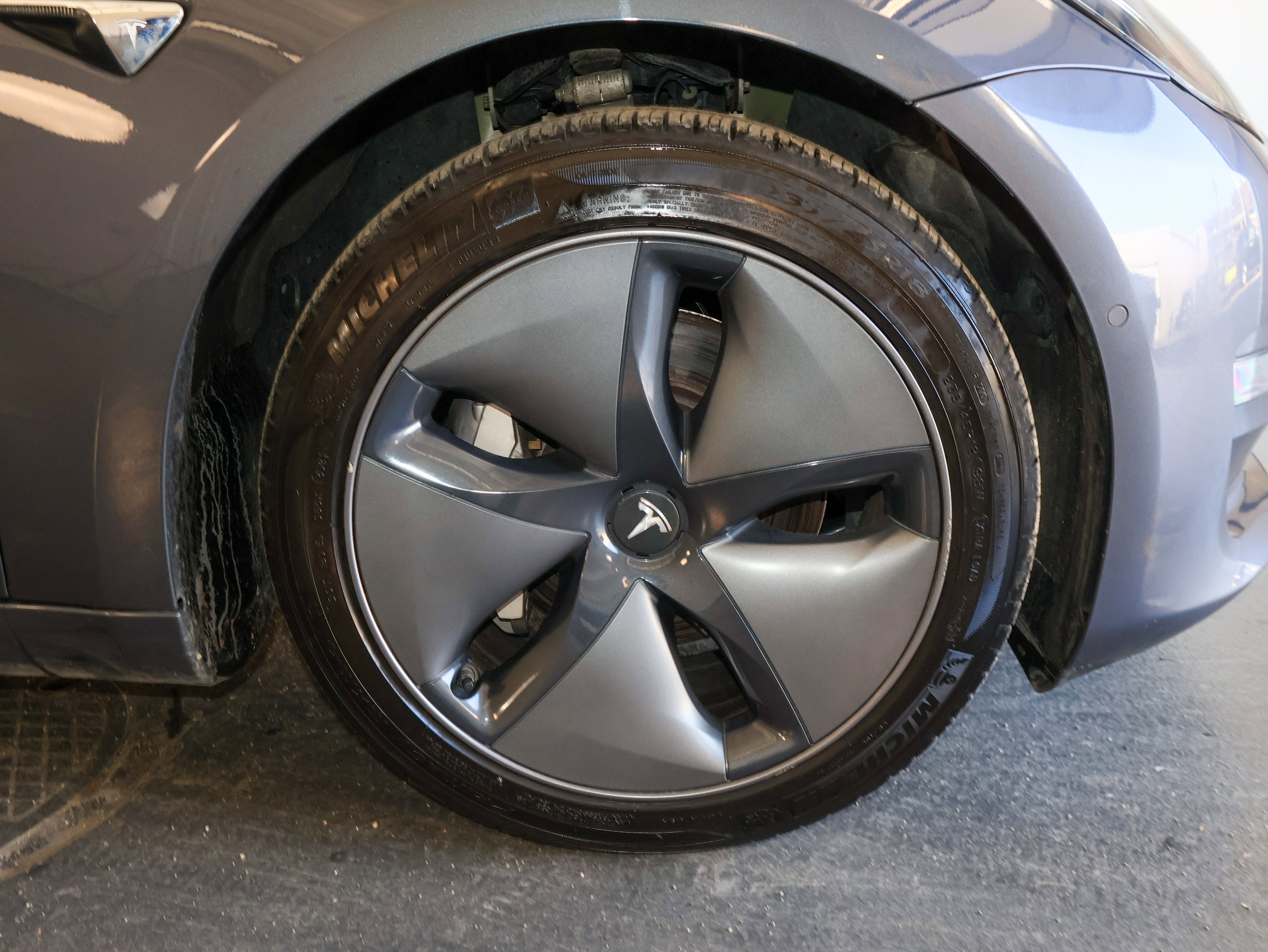 2020 Tesla Model 3 Long Range