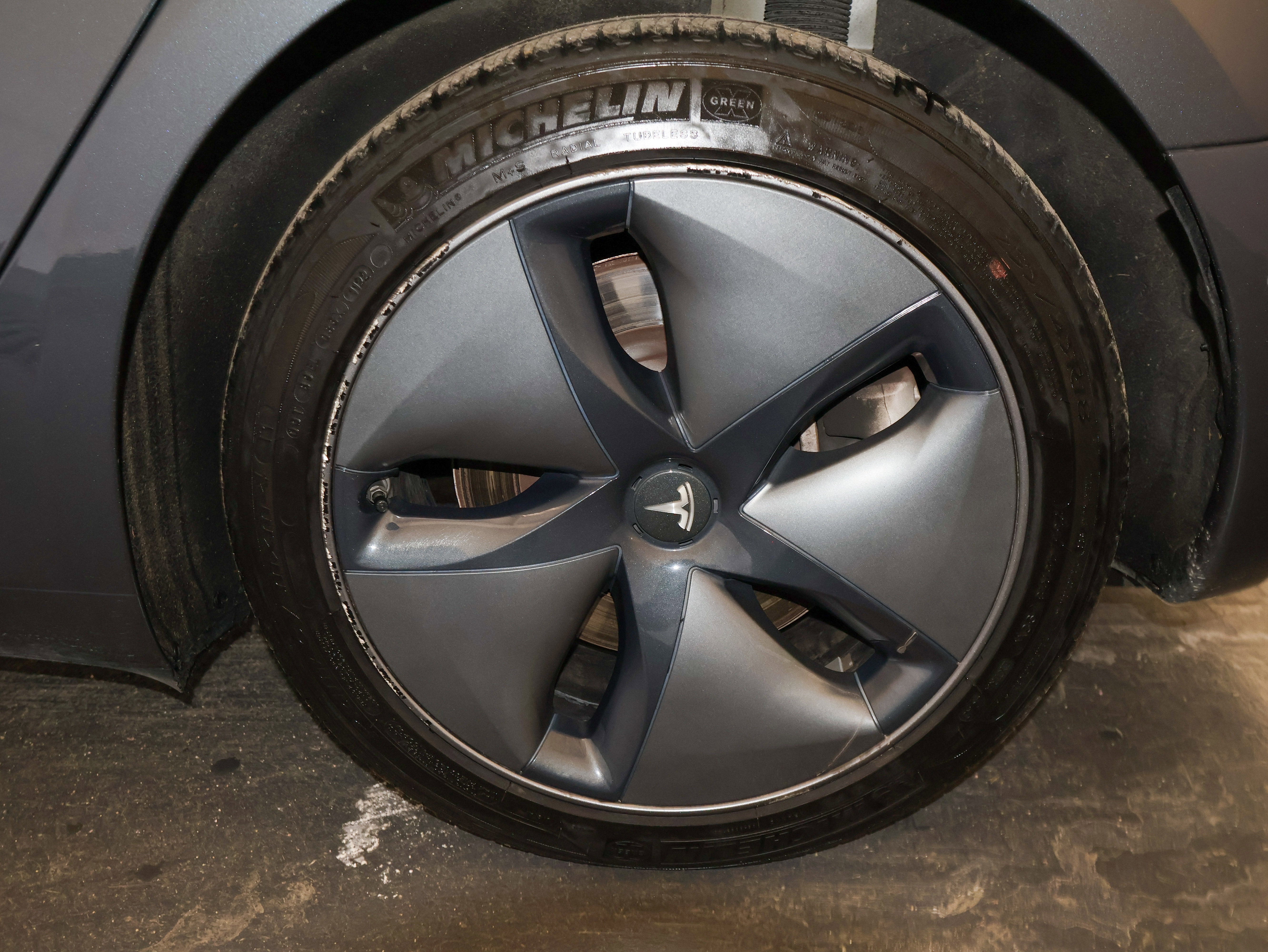 2020 Tesla Model 3 Long Range