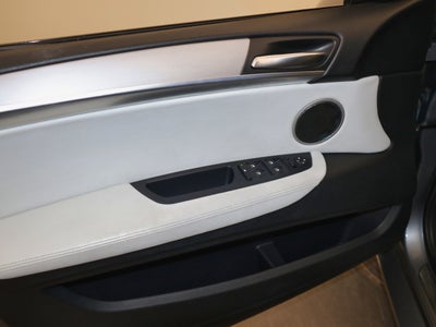 2012 BMW X6 M Base