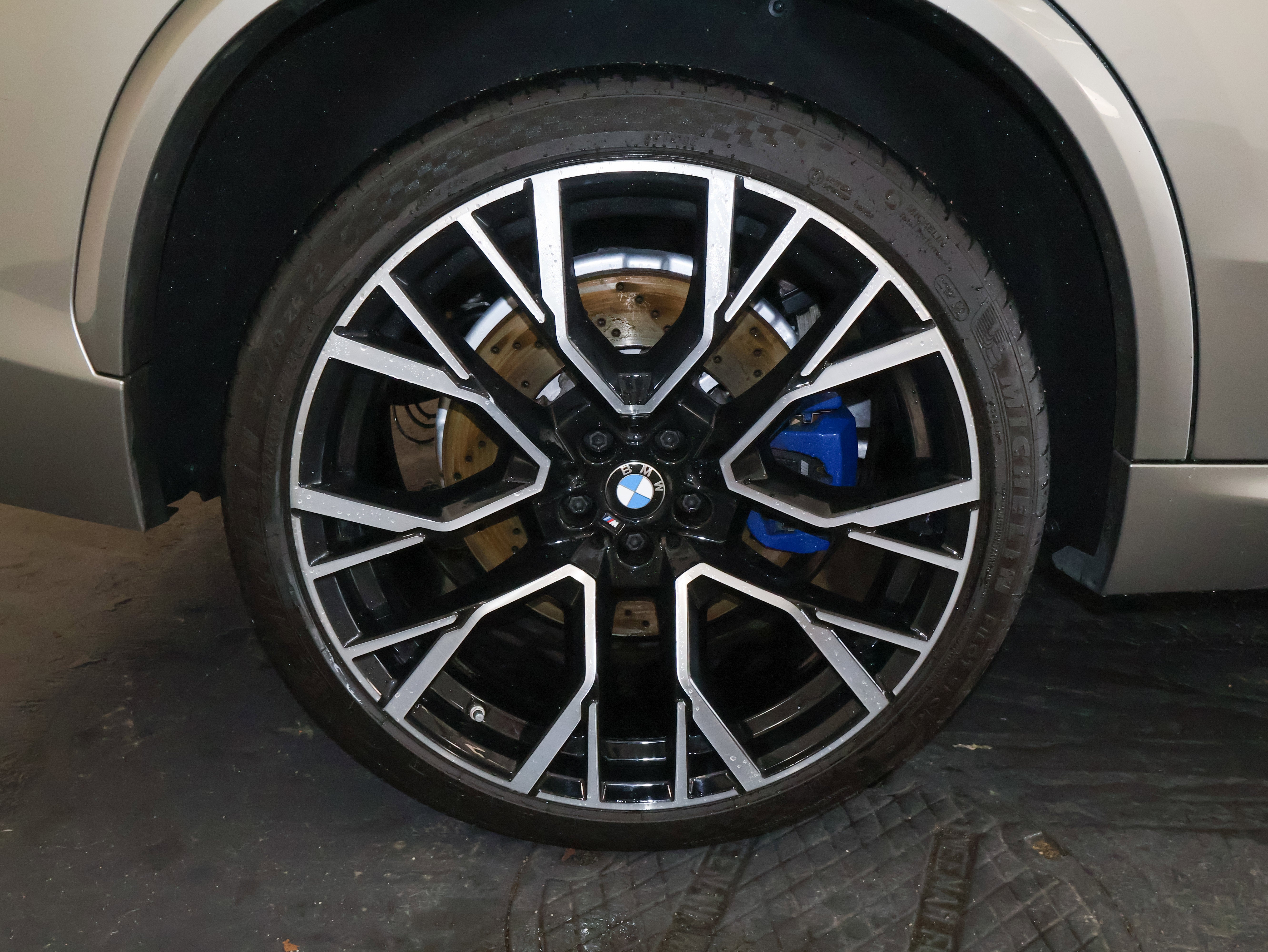 2022 BMW X5 M Base