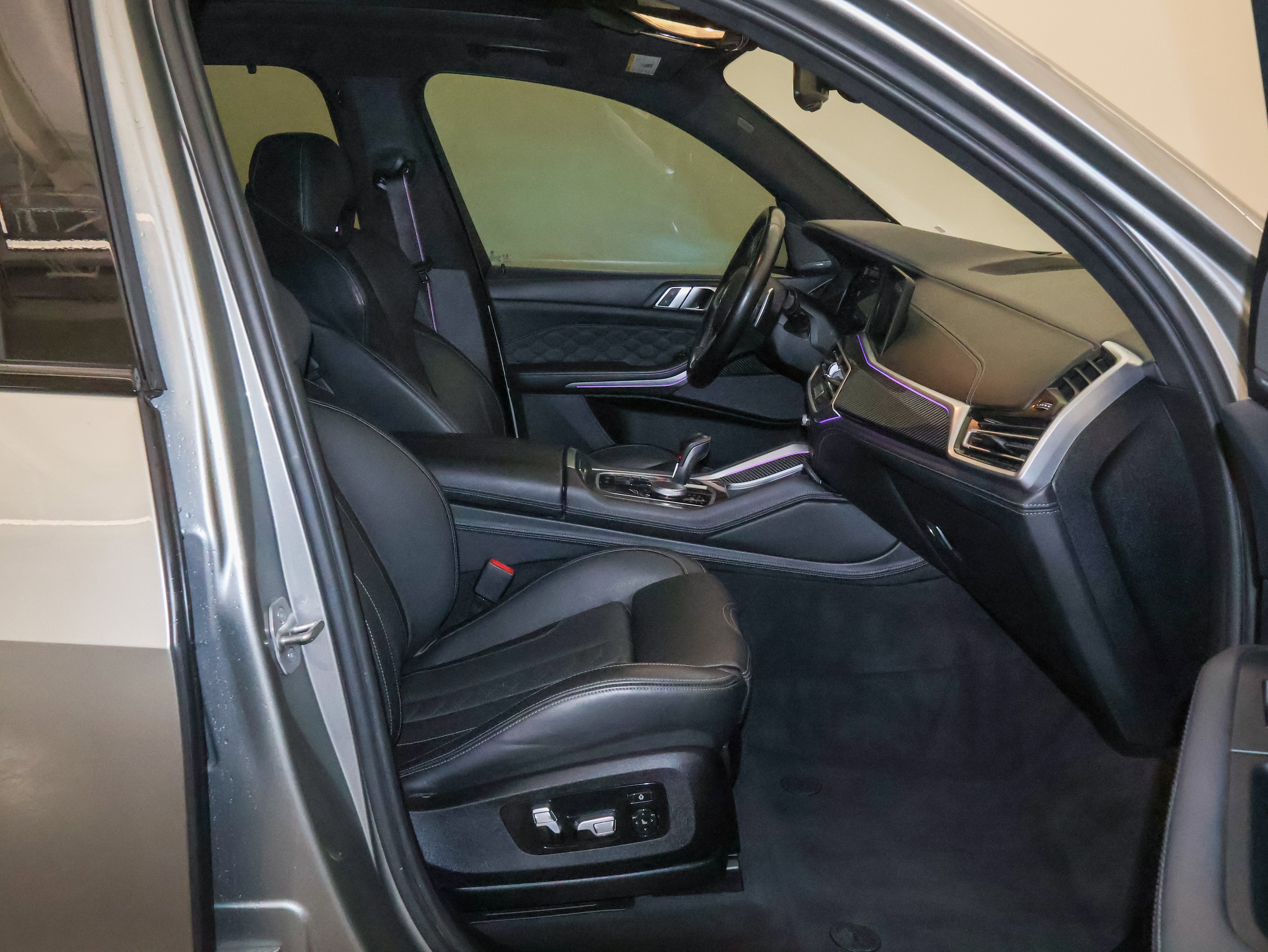 2022 BMW X5 M Base