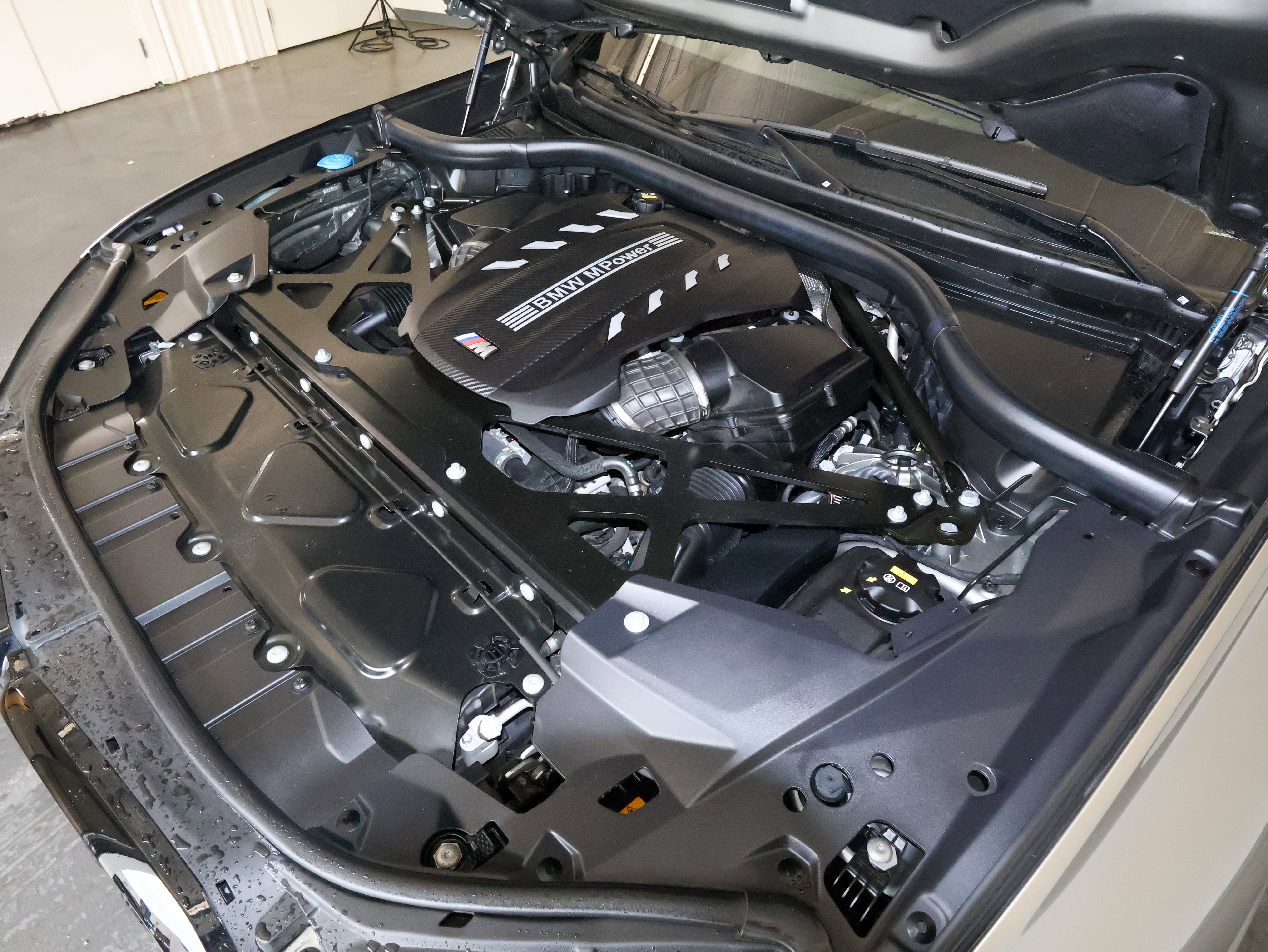 2022 BMW X5 M Base