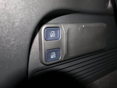 2025 Rivian R1S Adventure