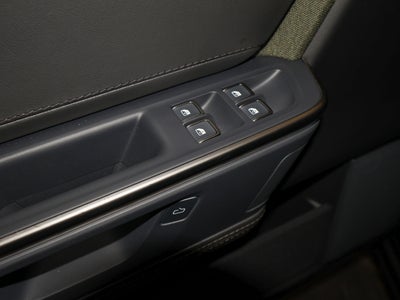 2025 Rivian R1S Adventure