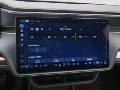 2025 Rivian R1S Adventure