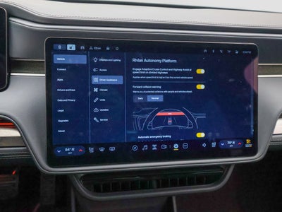 2025 Rivian R1S Adventure