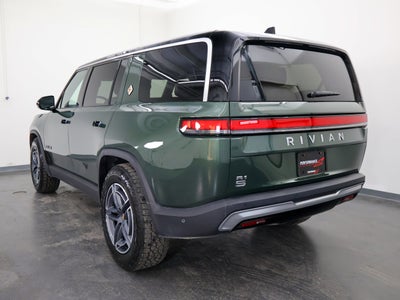 2025 Rivian R1S Adventure