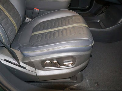 2025 Rivian R1S Adventure