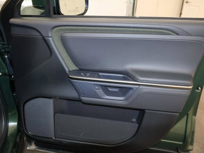 2025 Rivian R1S Adventure