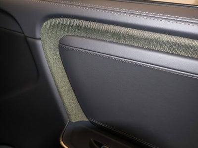 2025 Rivian R1S Adventure