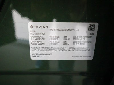 2025 Rivian R1S Adventure