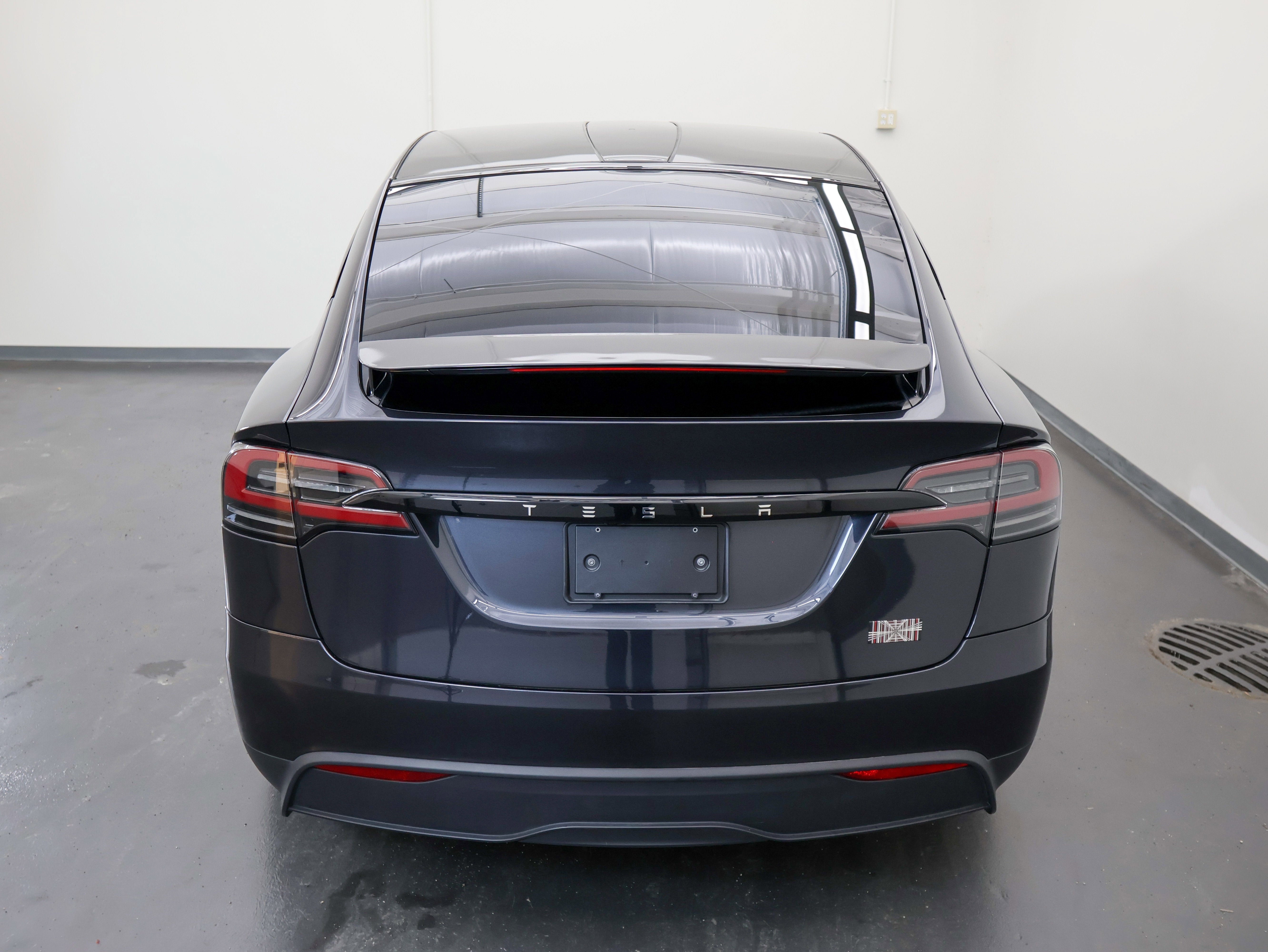 2023 Tesla Model X Plaid