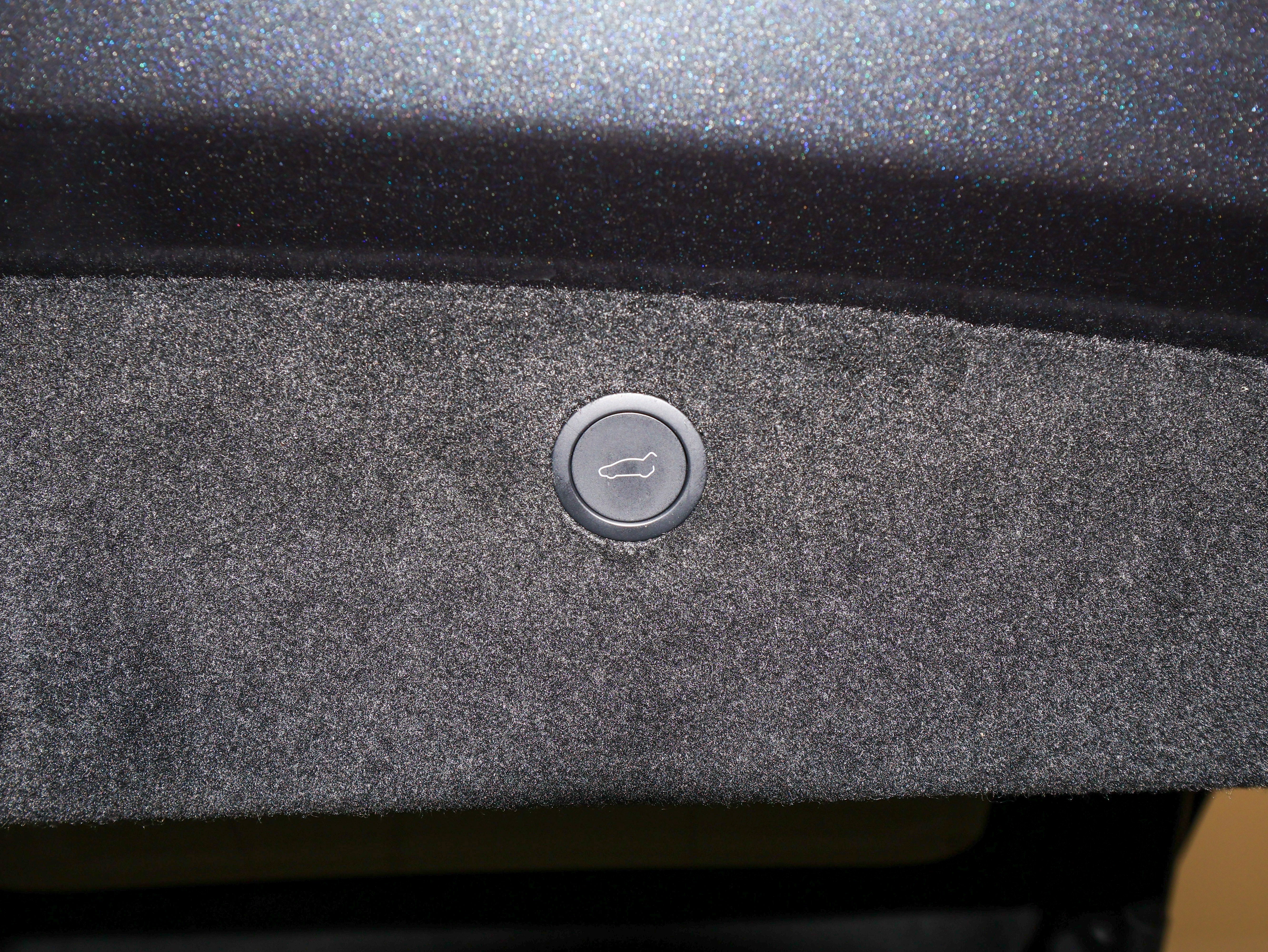 2023 Tesla Model X Plaid