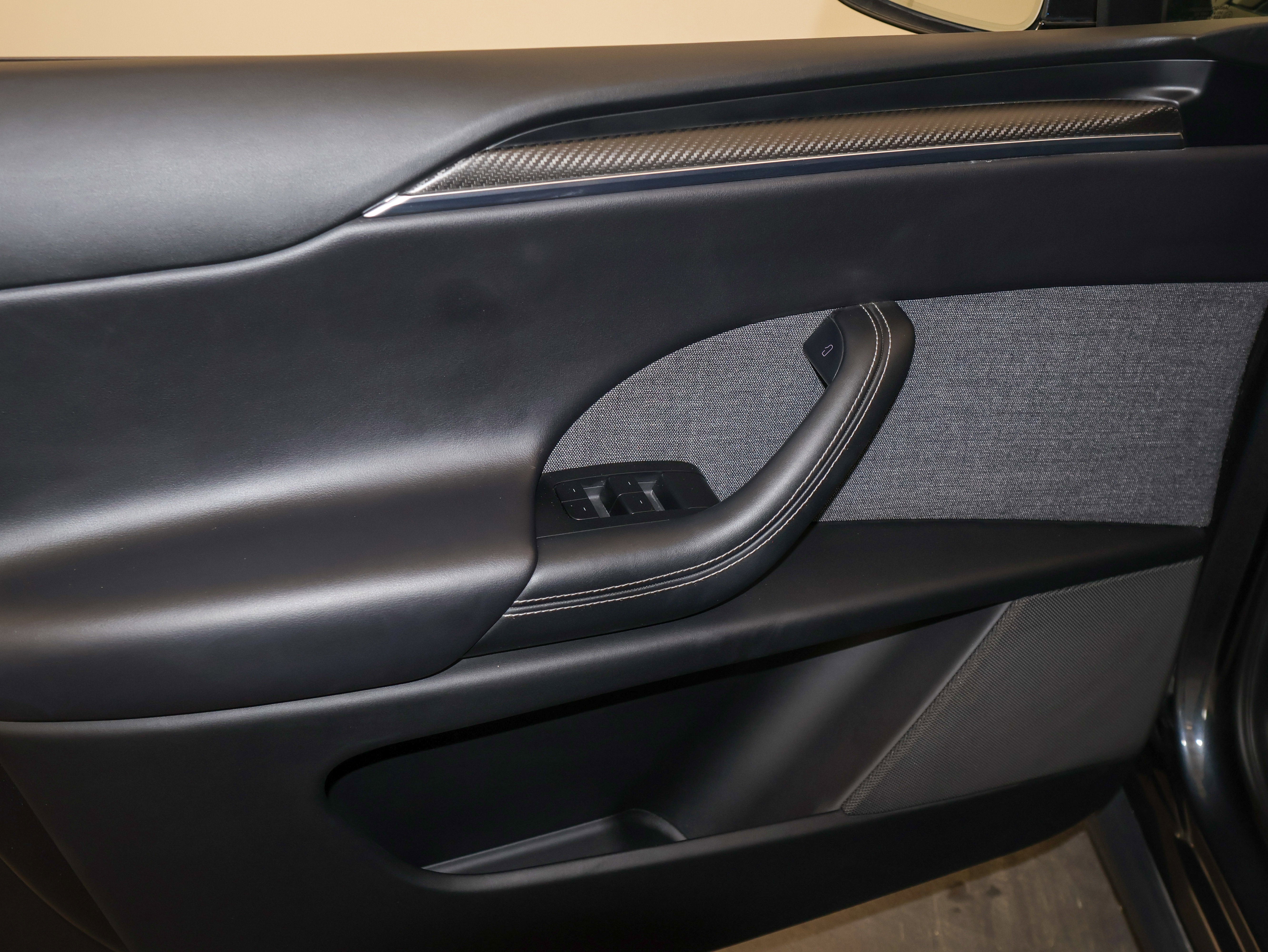 2023 Tesla Model X Plaid