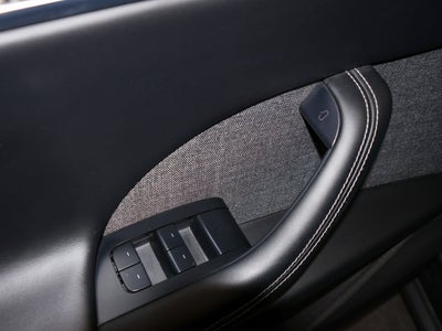 2023 Tesla Model X Plaid