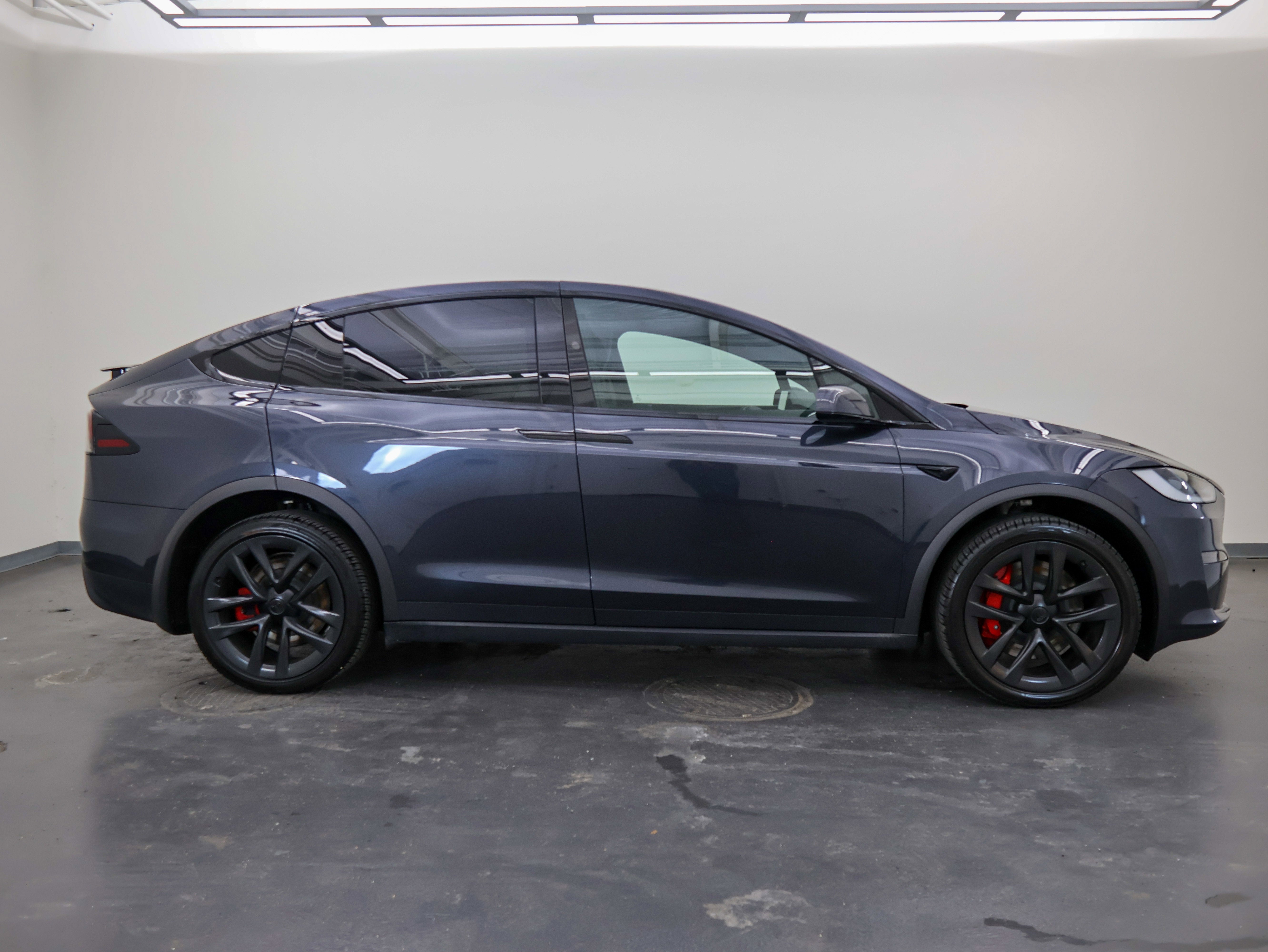 2023 Tesla Model X Plaid